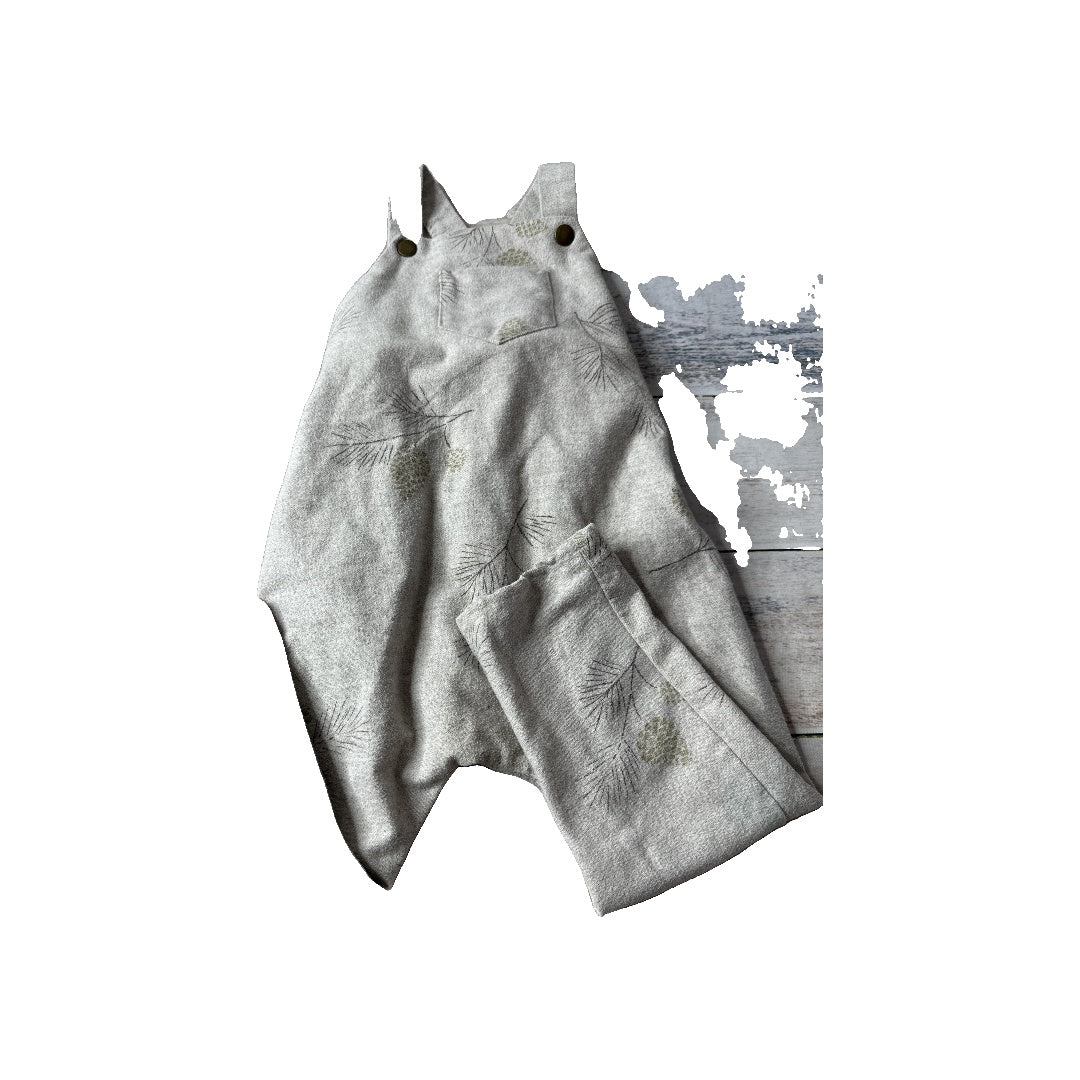 Beya Made Unisex Grey Romper Size: 3T Grey