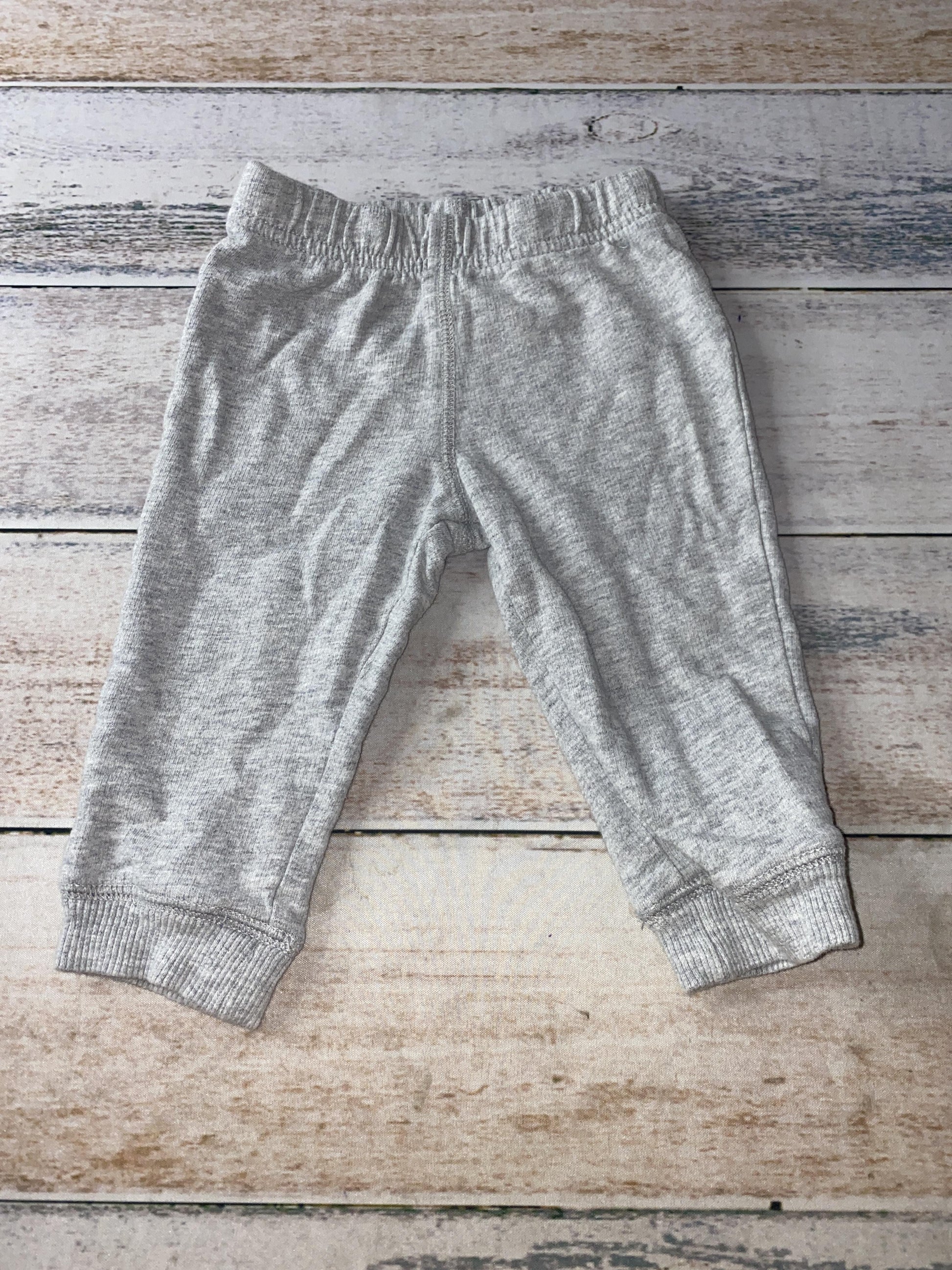 Carters Unisex Grey Pants Size: 9 months Grey