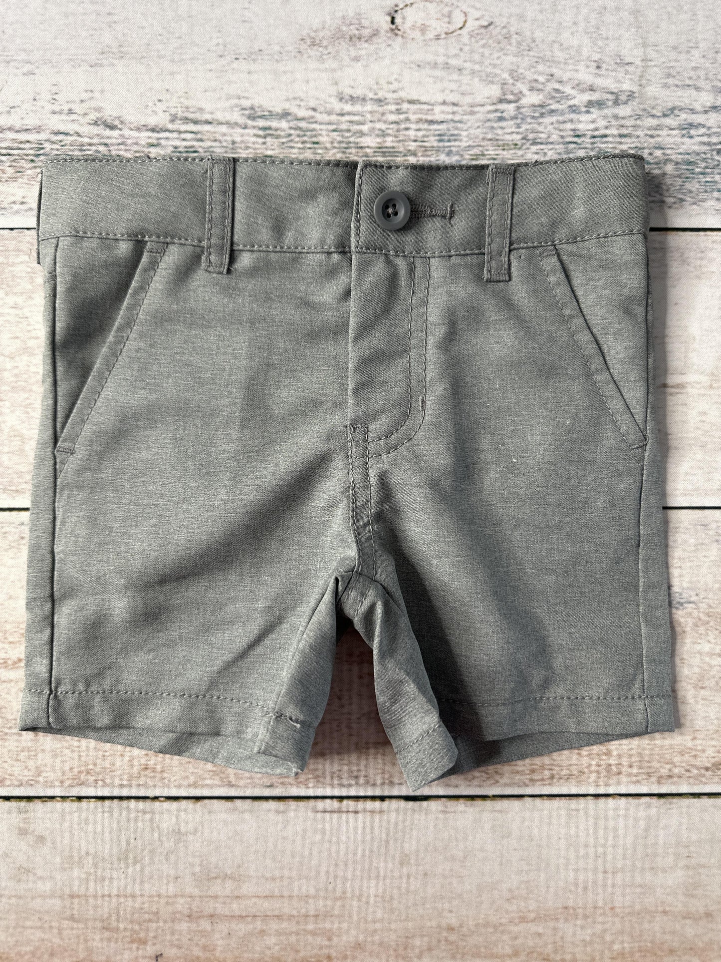 Cat & Jack Boys Grey Shorts Size: 12-18 months Grey