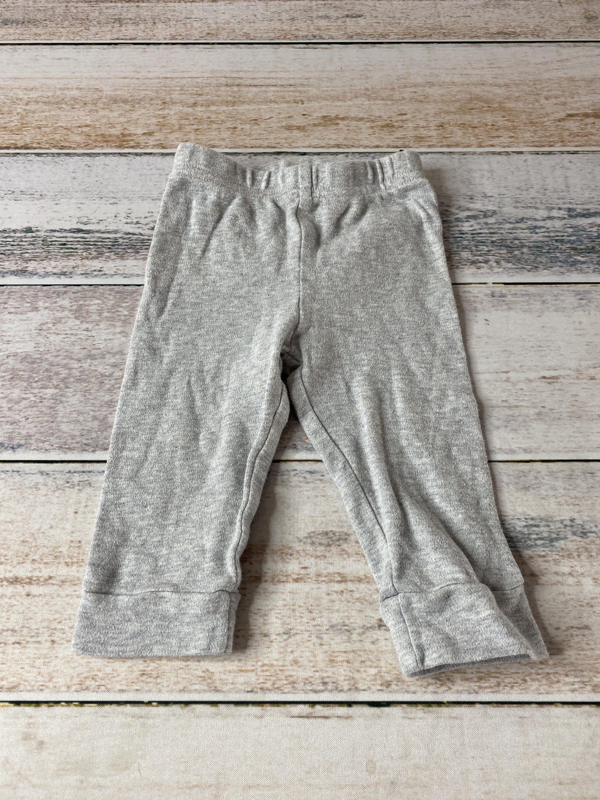 Carters Unisex Grey Pants Size: 6 months Grey