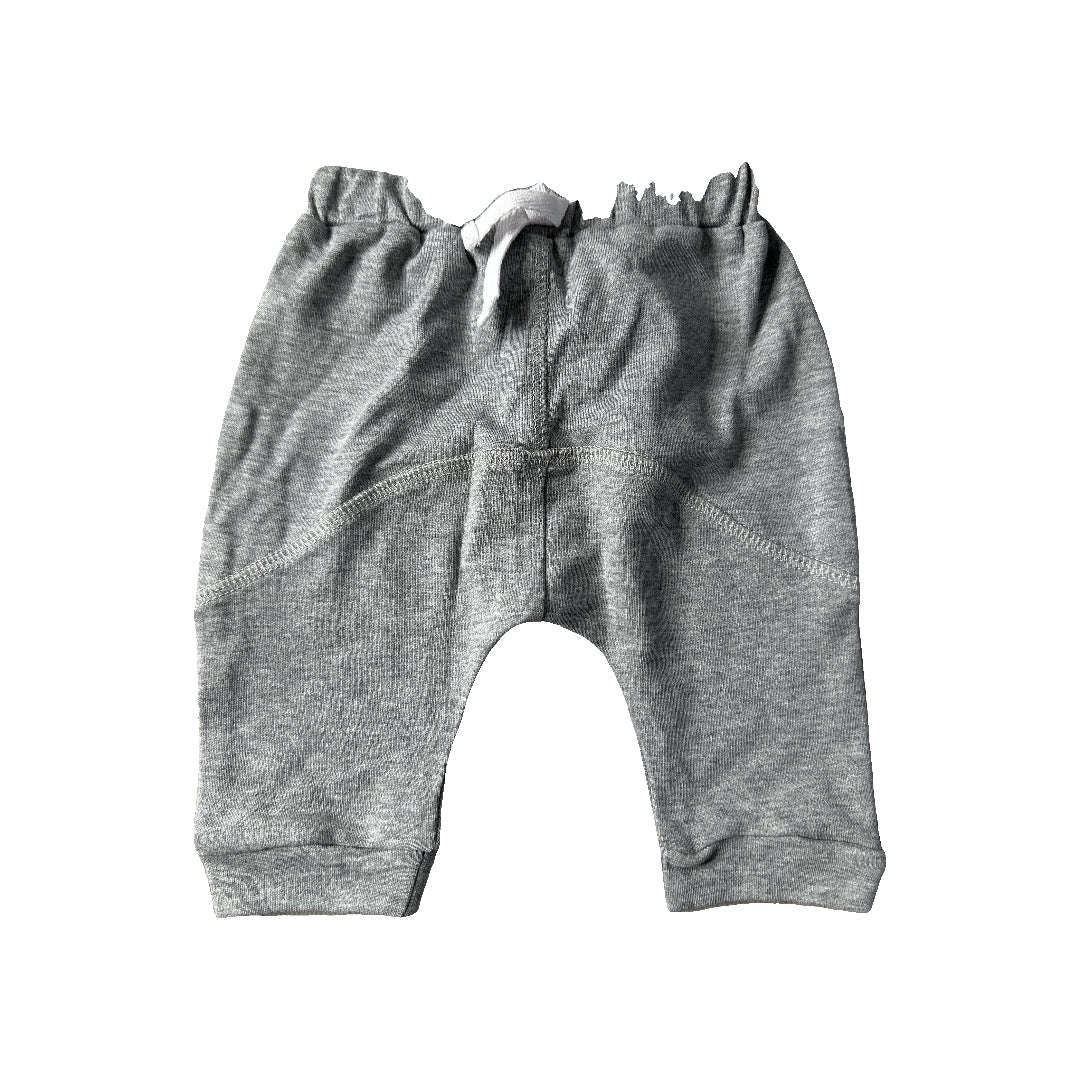 Bloomies Baby Girls Grey Pants Size: 0-3 months Grey