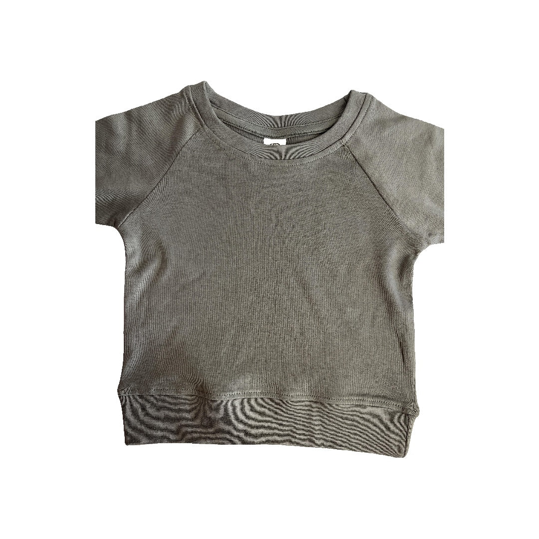 Colored Organics Unisex Grey Sweater Size: 6-12 months Grey