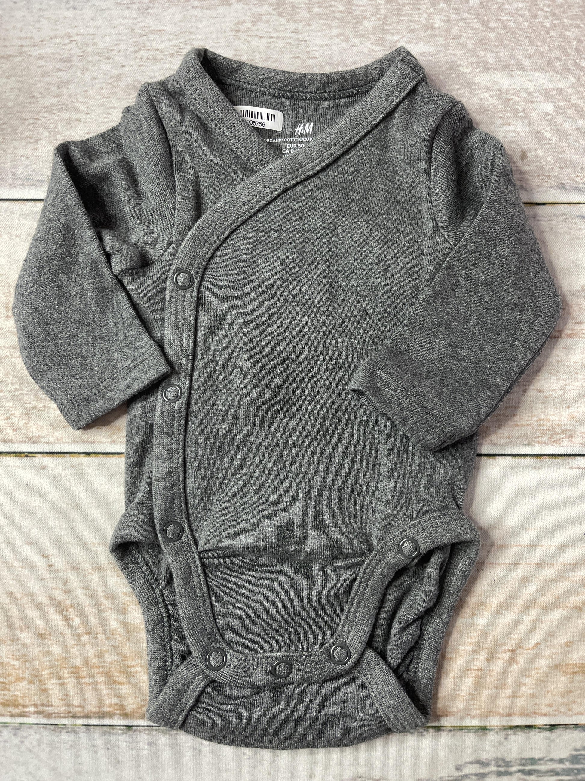 H&M Unisex Grey Onesie Size: Preemie Grey