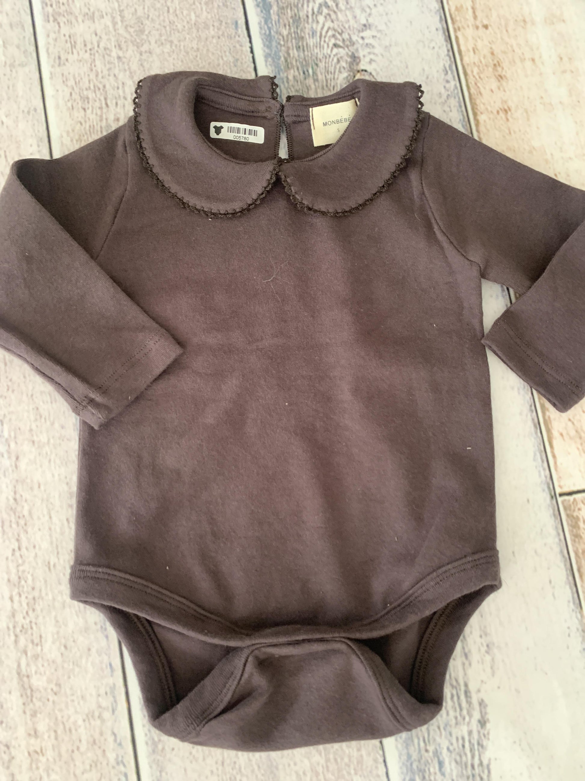 Monbebe Girls Grey Onesie Size: 3-6 months Grey