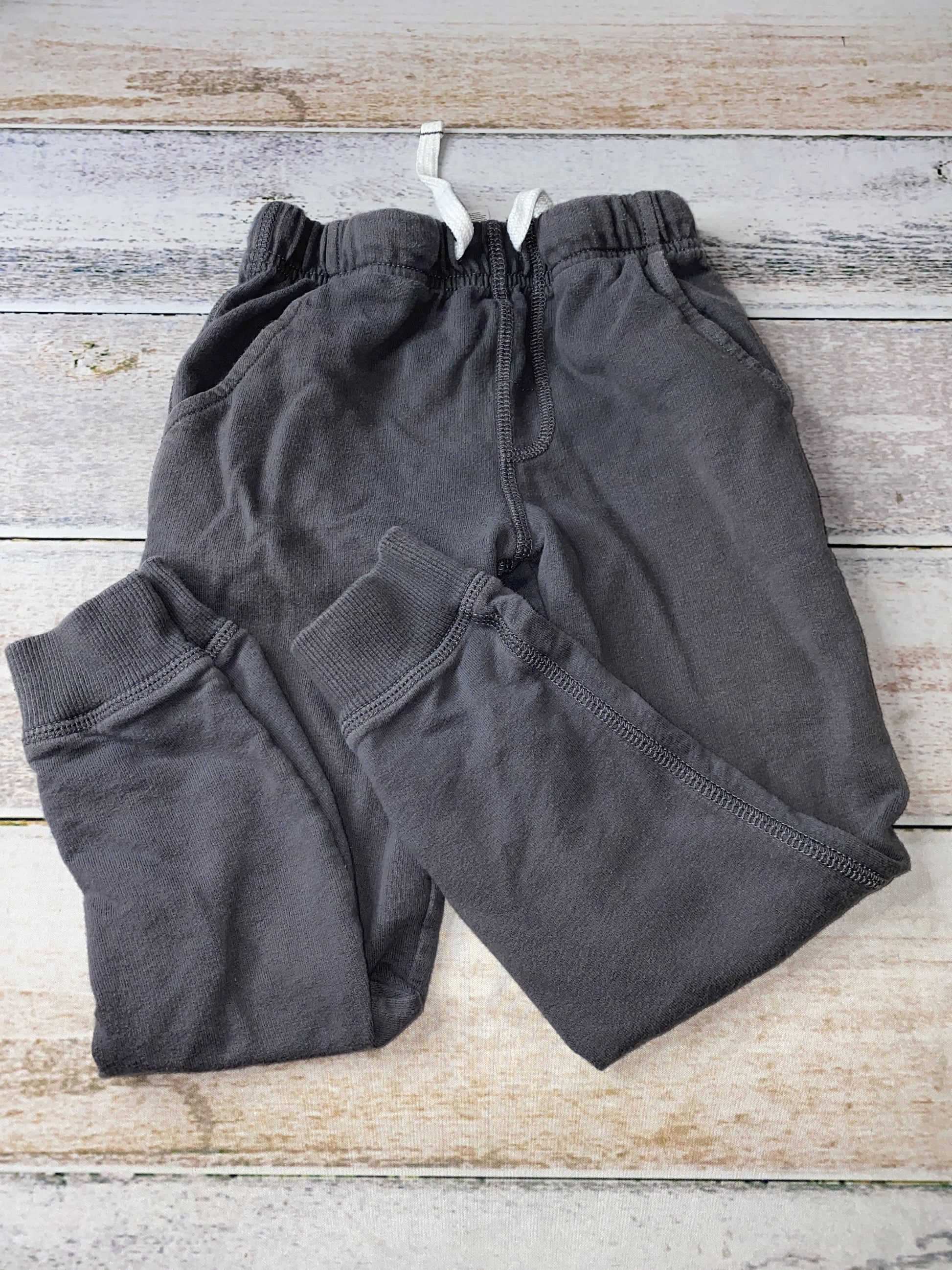Carters Boys Grey Pants Size: 4T Grey