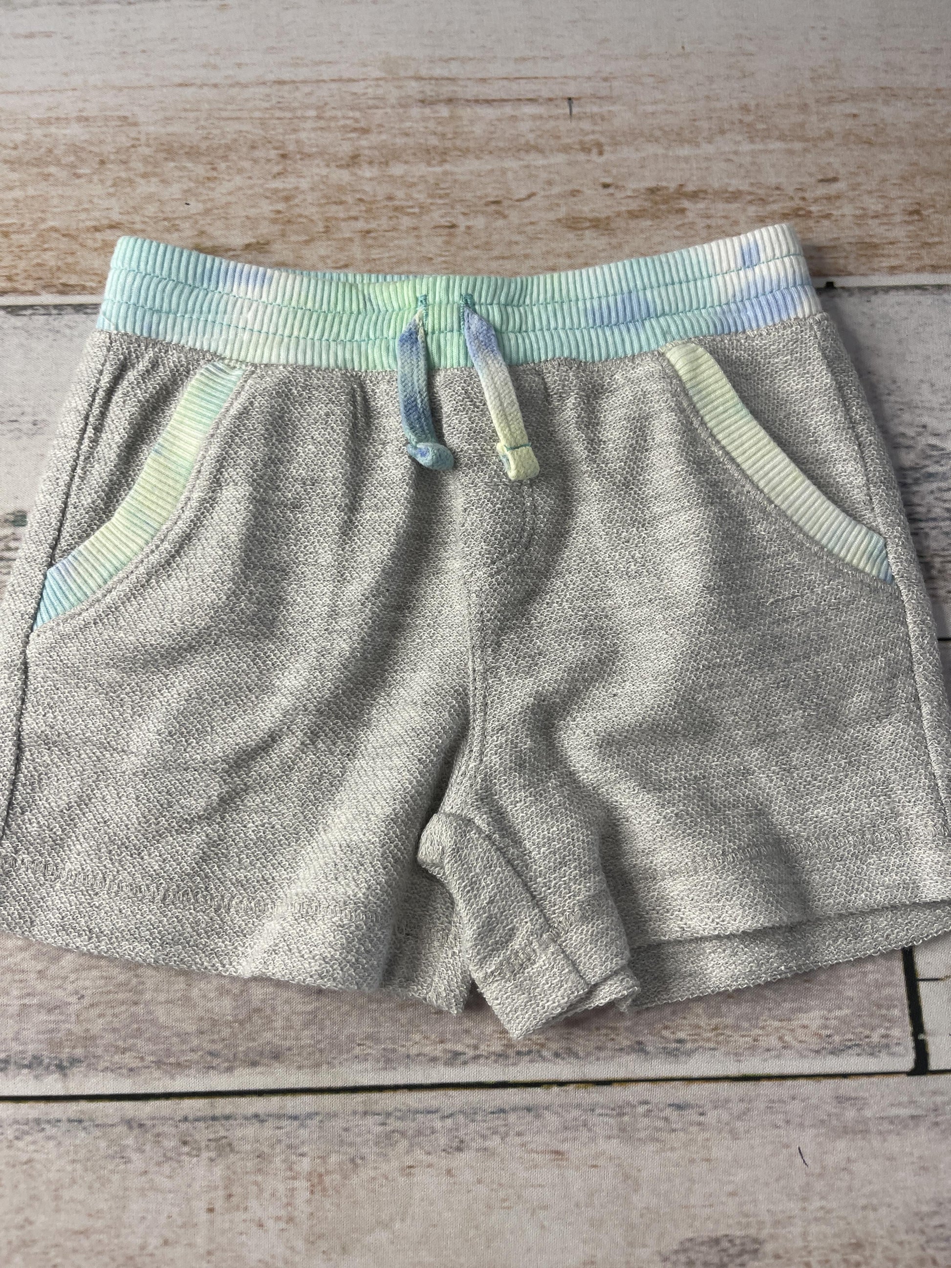 Splendid Unisex Grey Shorts Size: 6-12 months Grey