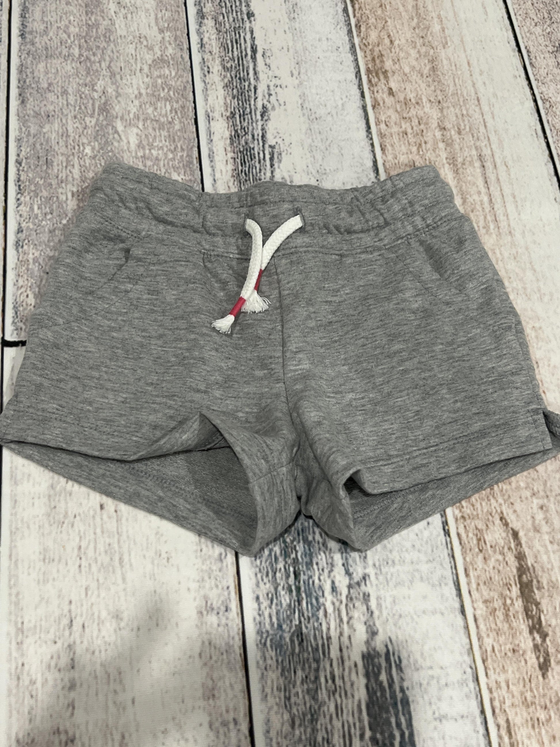 Cat & Jack Girls Grey Shorts Size: 4T Grey