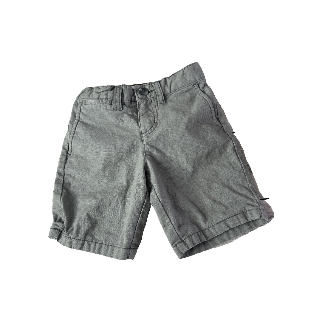 Boys Grey Shorts Size: 4T Grey