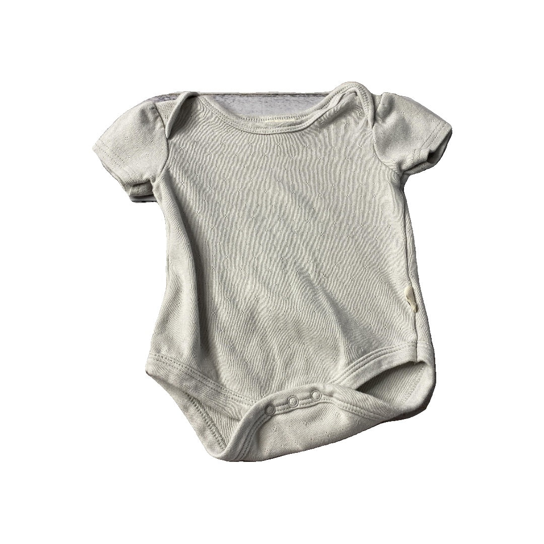 Rabbit Bear Girls Grey Onesie Size: 6-9 months Grey