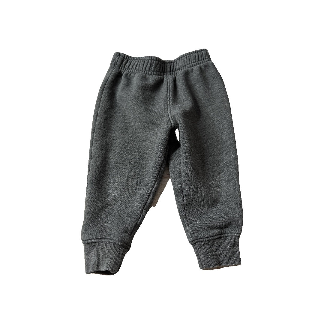 Cat & Jack Boys Grey Pants Size: 18 months Grey