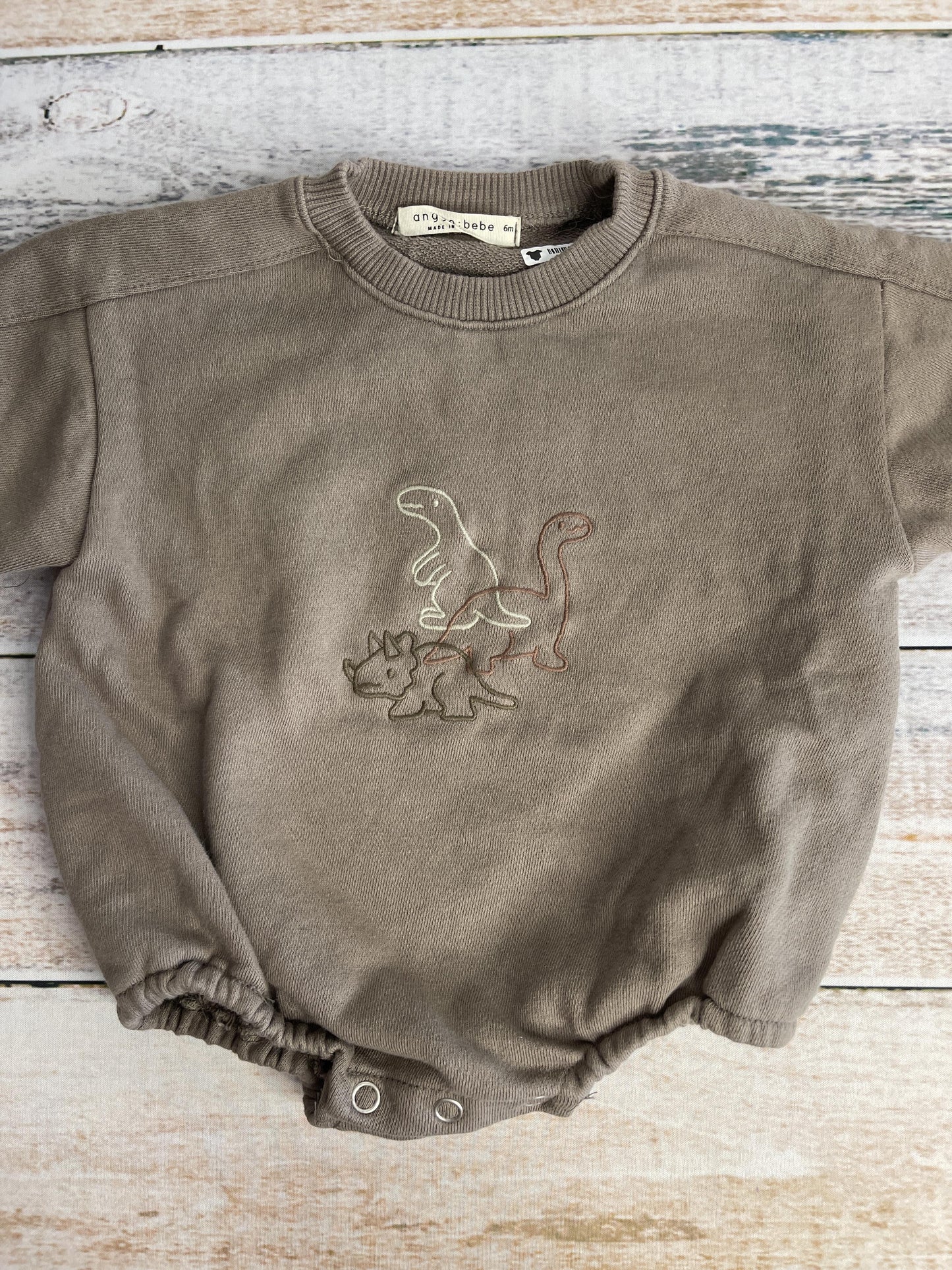 Anggo bebe Unisex Grey Sweater Size: 6 months Grey