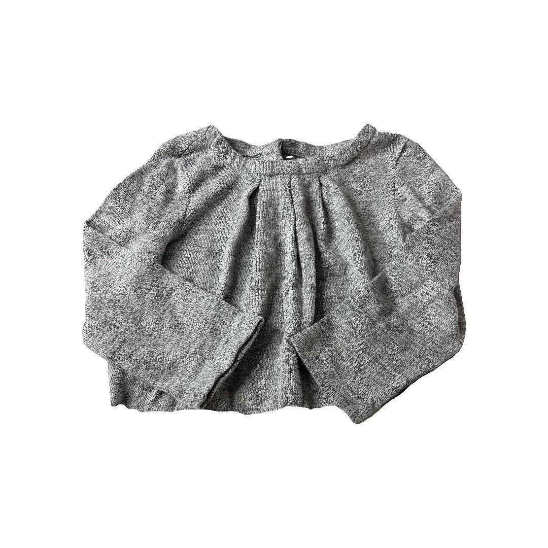 Gap Girls Grey Shirt Size: 2T Grey