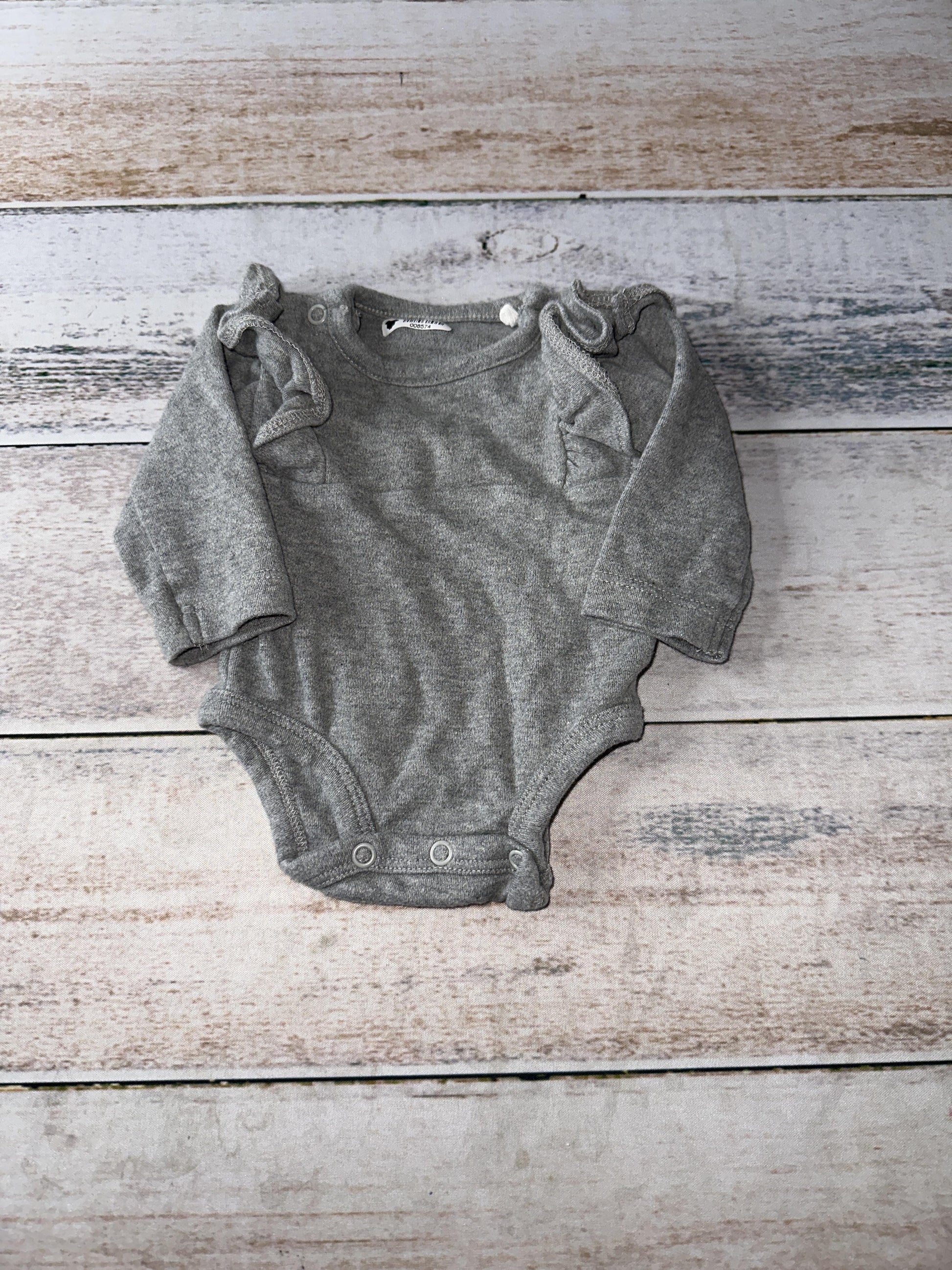 Oliver & Rain Girls Grey Onesie Size: Newborn Grey