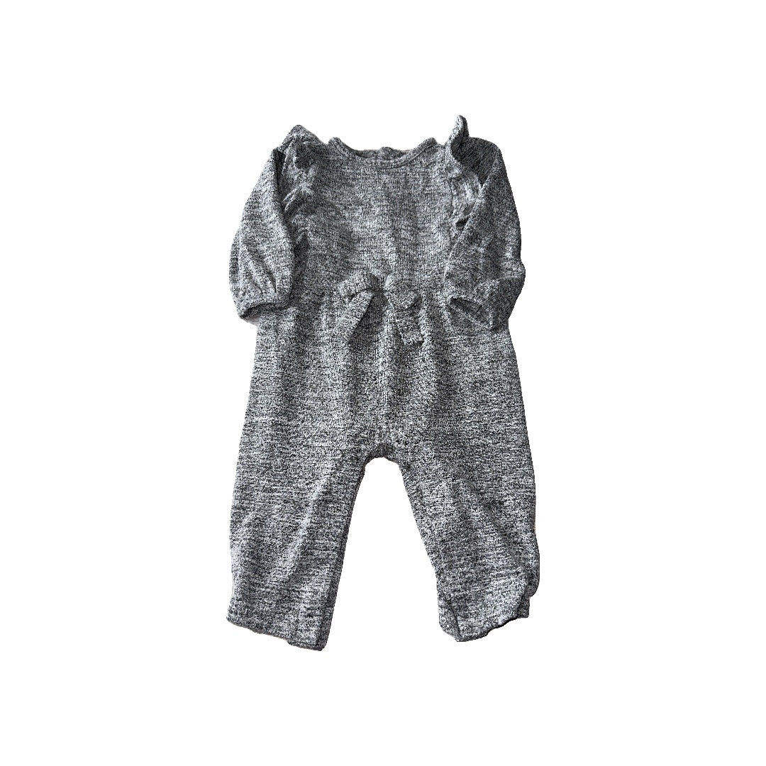 Cat & Jack Girls Grey Long Sleeve Outfit Size: 6 months Grey