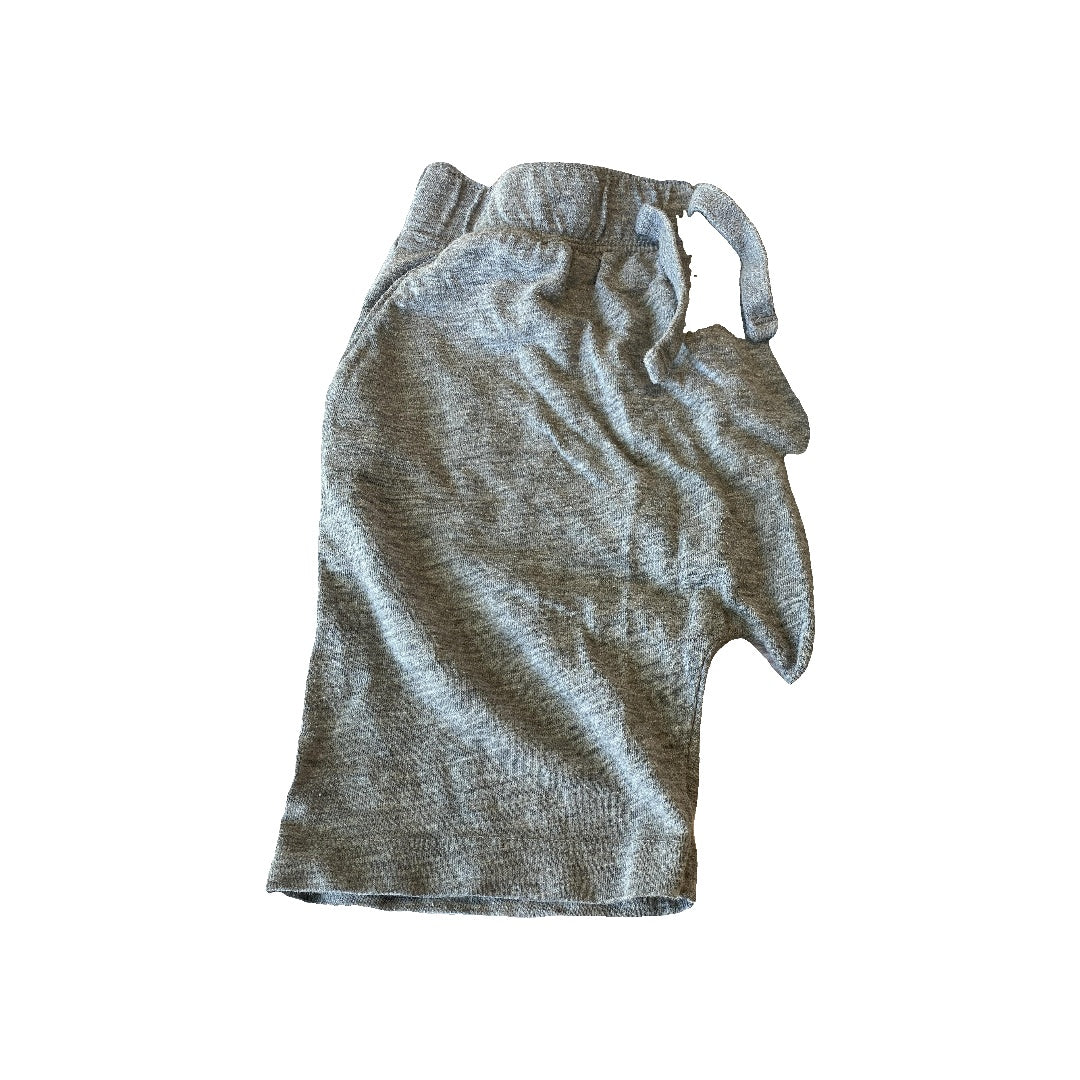 Old Navy Boys Grey Shorts Size: 5 Grey