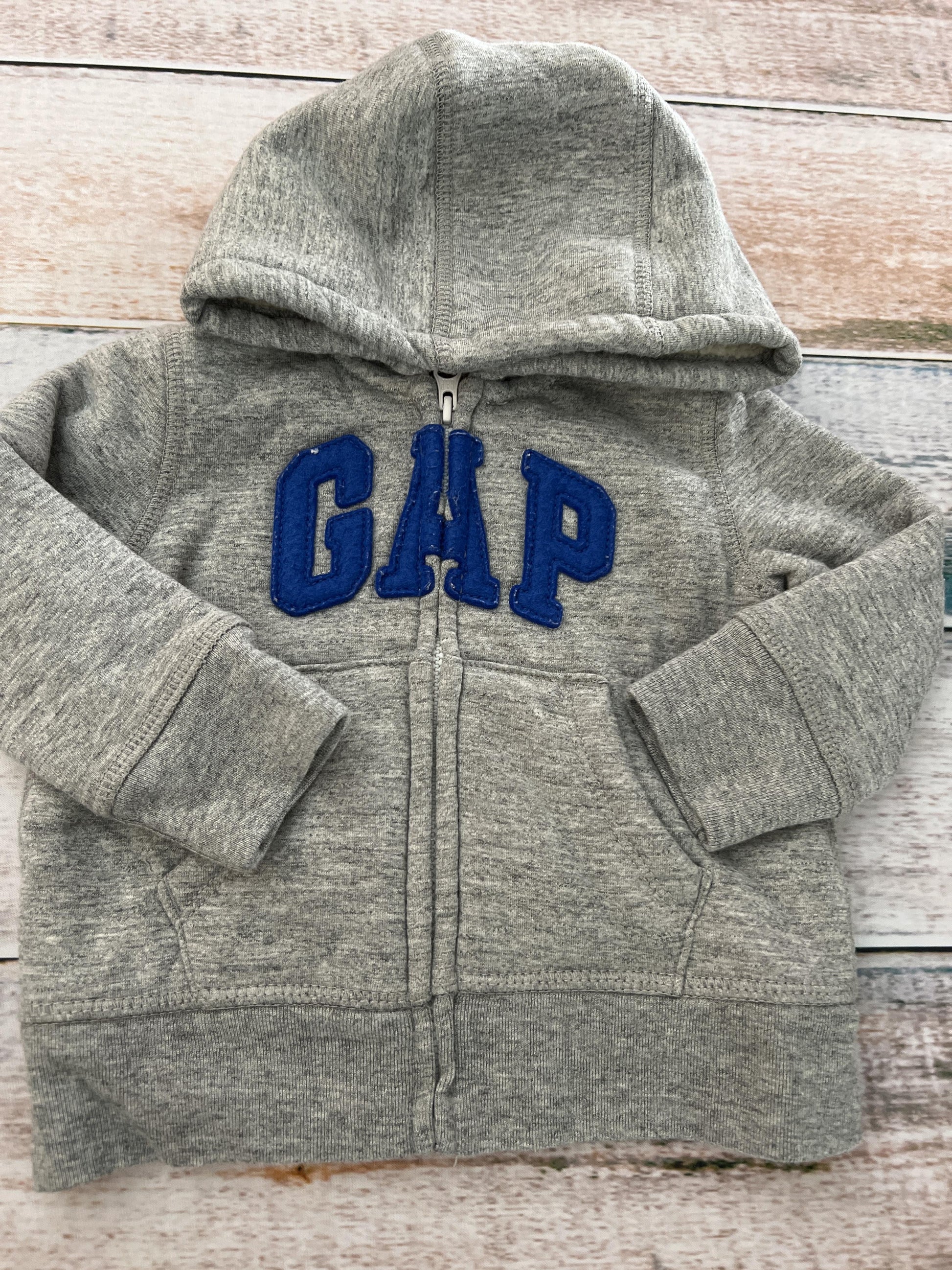 Gap Boys Grey Hoodie Size: 12-18 months Grey