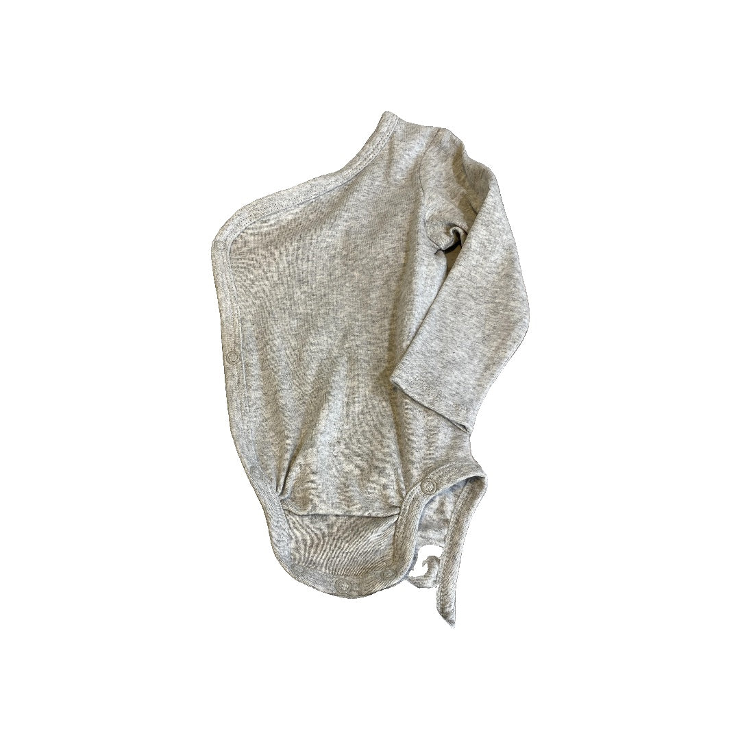 H&M Unisex Grey Onesie Size: 9 months Grey
