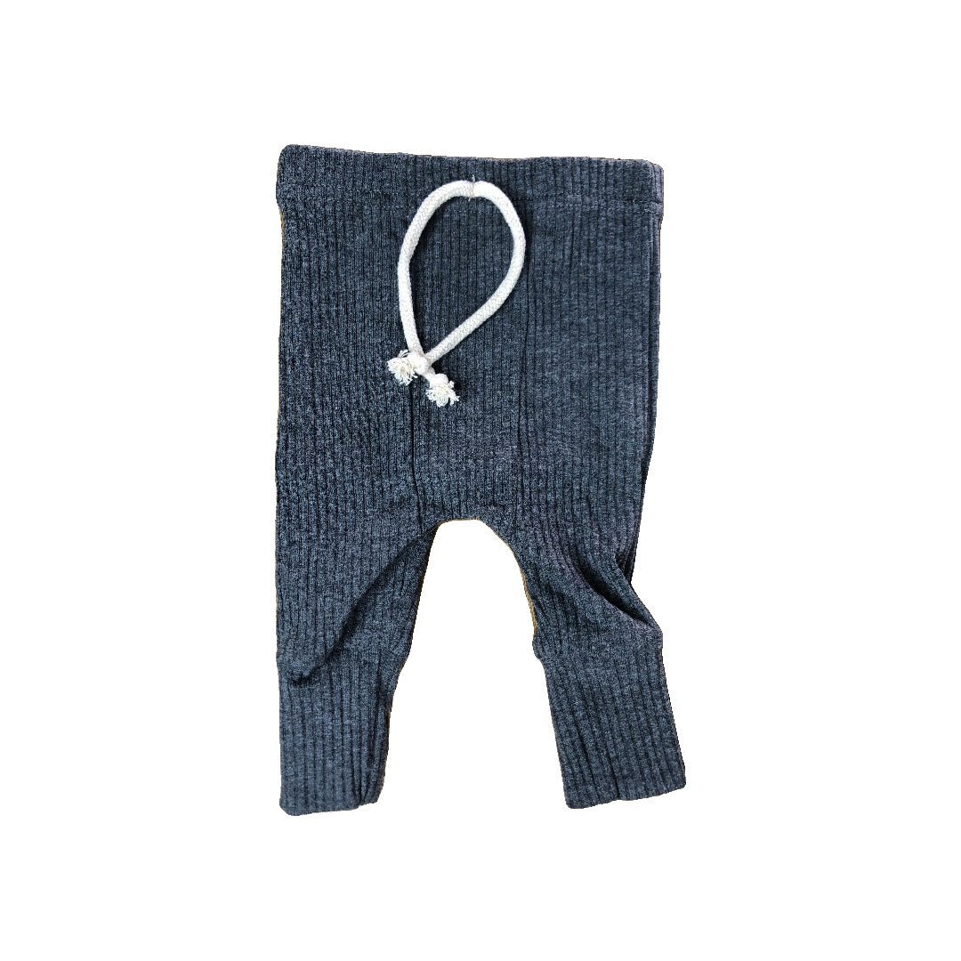Forever French Girls Grey Pants Size: 0-3 months Grey