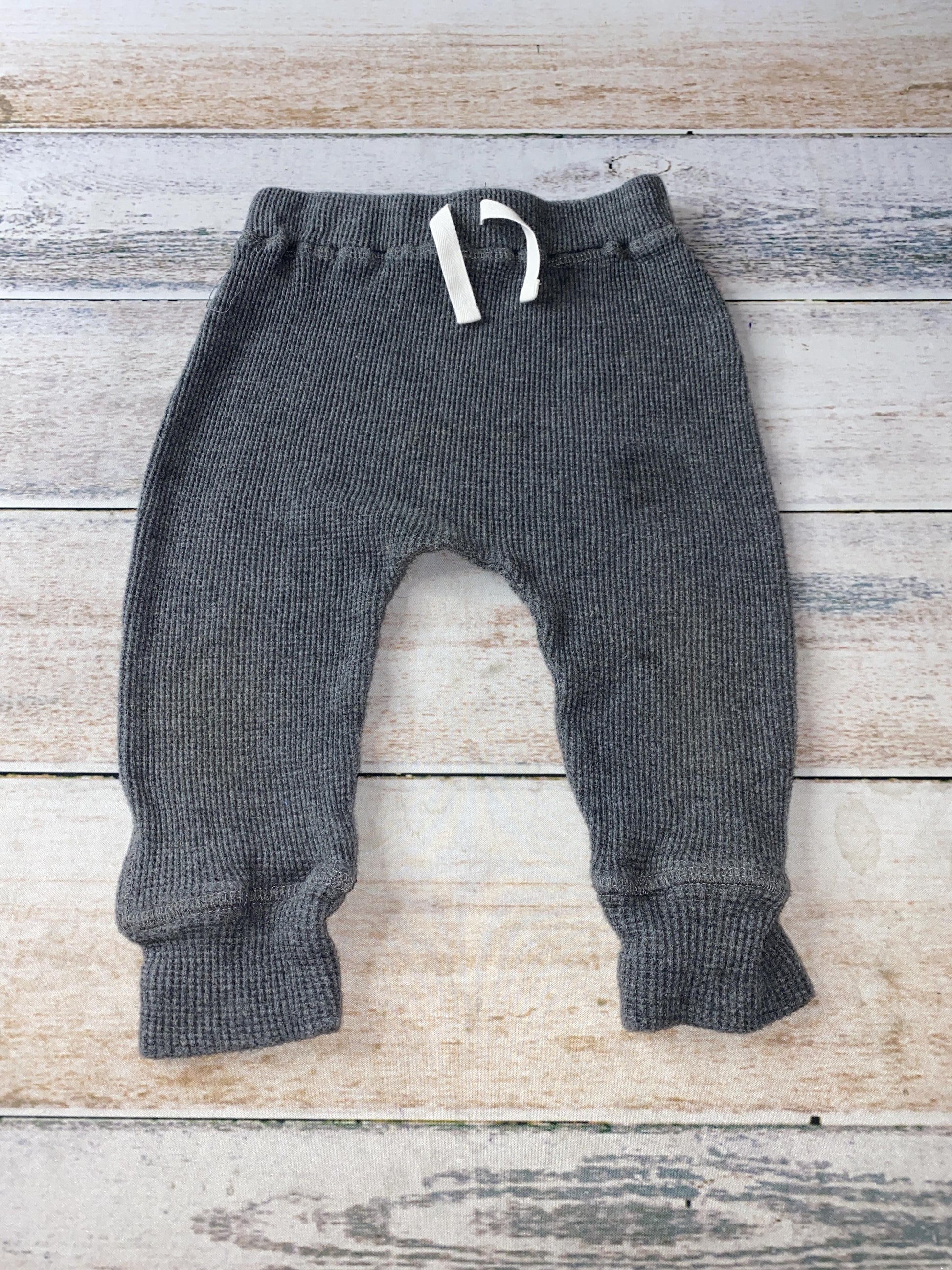 Mini Heroes Girls Grey Pants Size: 18 months Grey