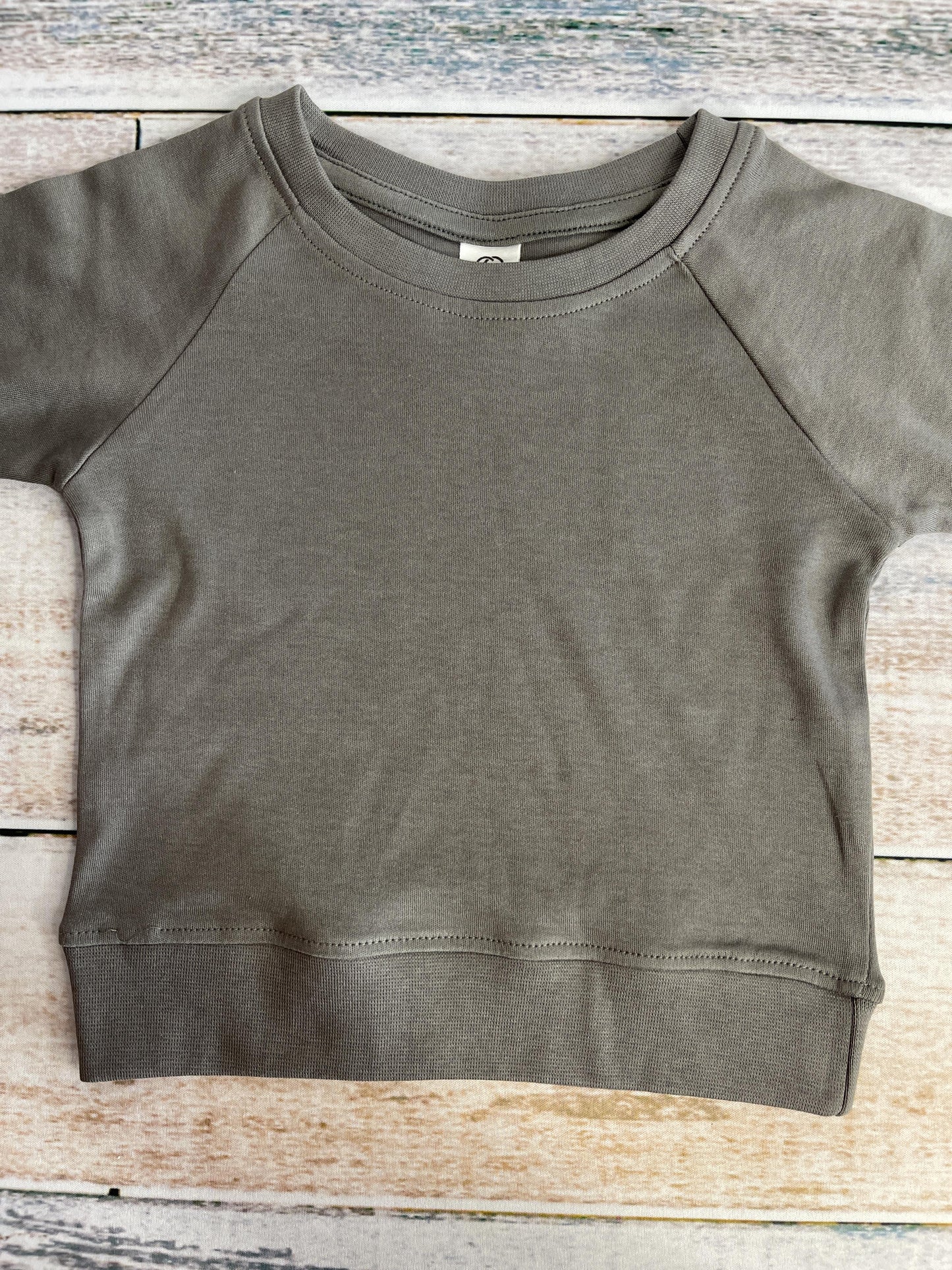 Colored Organics Unisex Grey Sweater Size: 6-12 months Grey