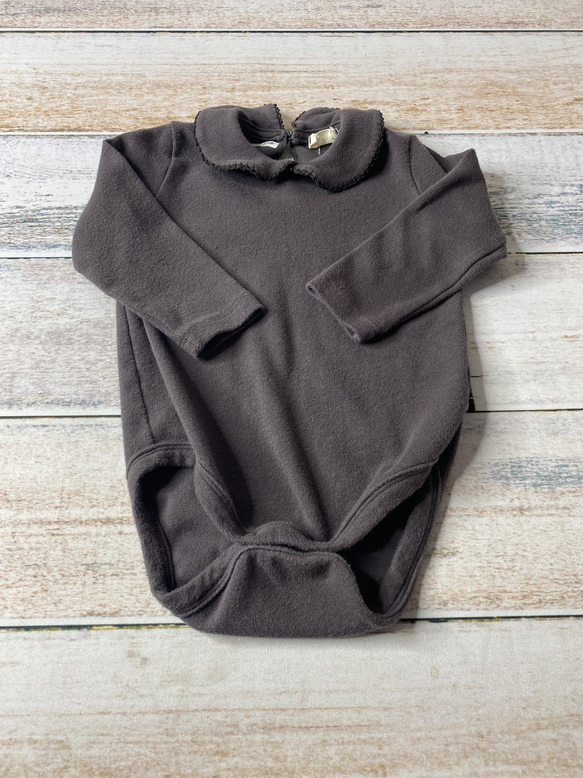 Monbebe Girls Grey Onesie Size: 6-12 months Grey