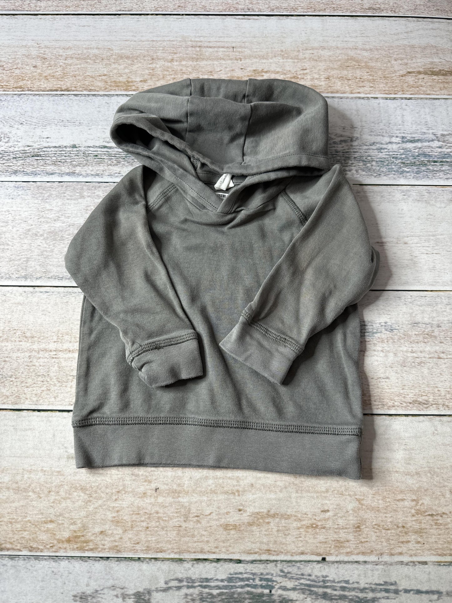 Colored Organics Unisex Grey Sweater Size: 18-24 months Grey