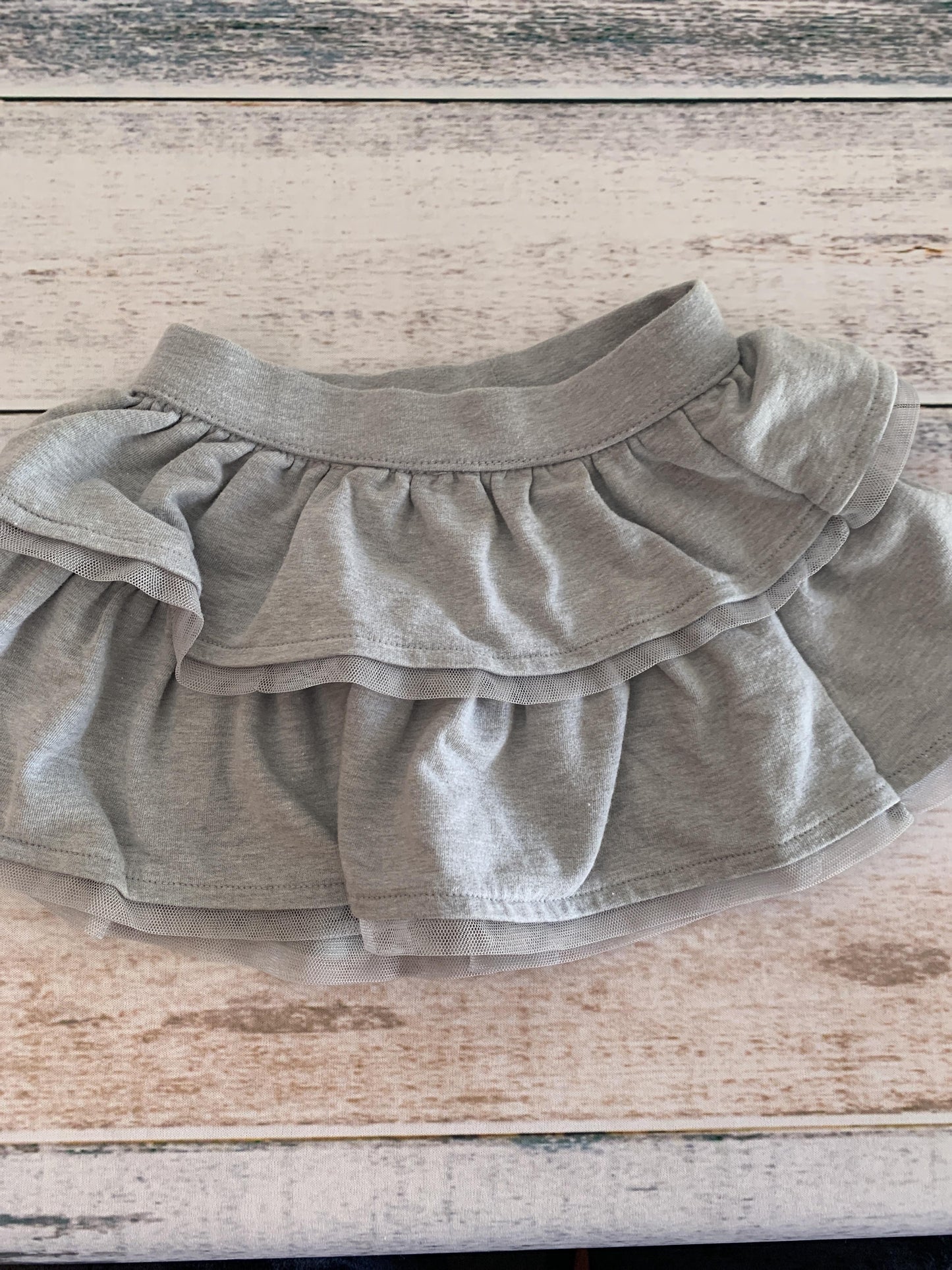 Girls Grey Skirt Size: 12-18 months Grey