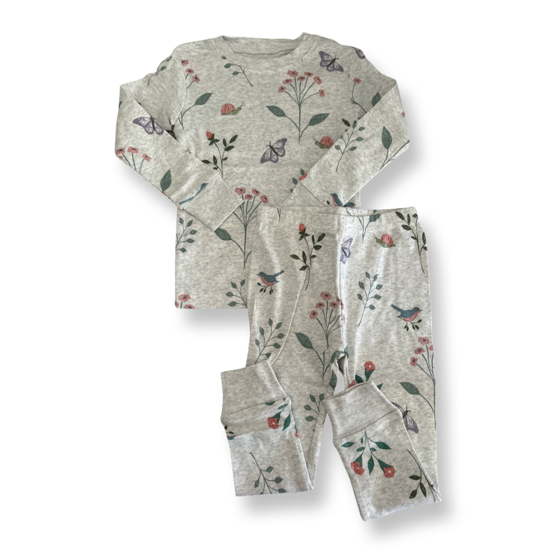 Carter's Girls Grey 2-piece Pajamas Size: Organic Pajama Set Grey