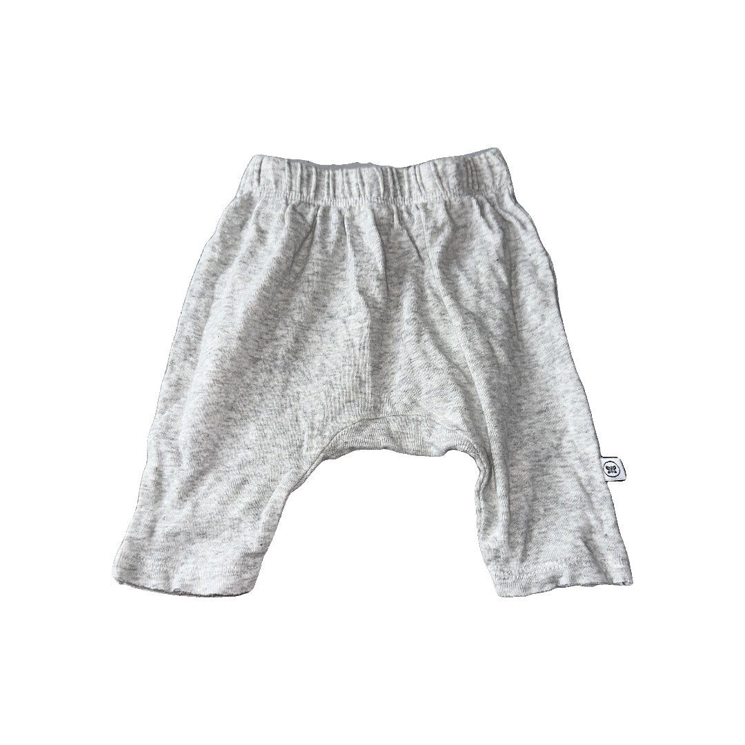 Honest co Unisex Grey Pants Size: Newborn Grey