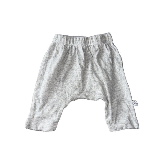 Honest co Unisex Grey Pants Size: Newborn Grey