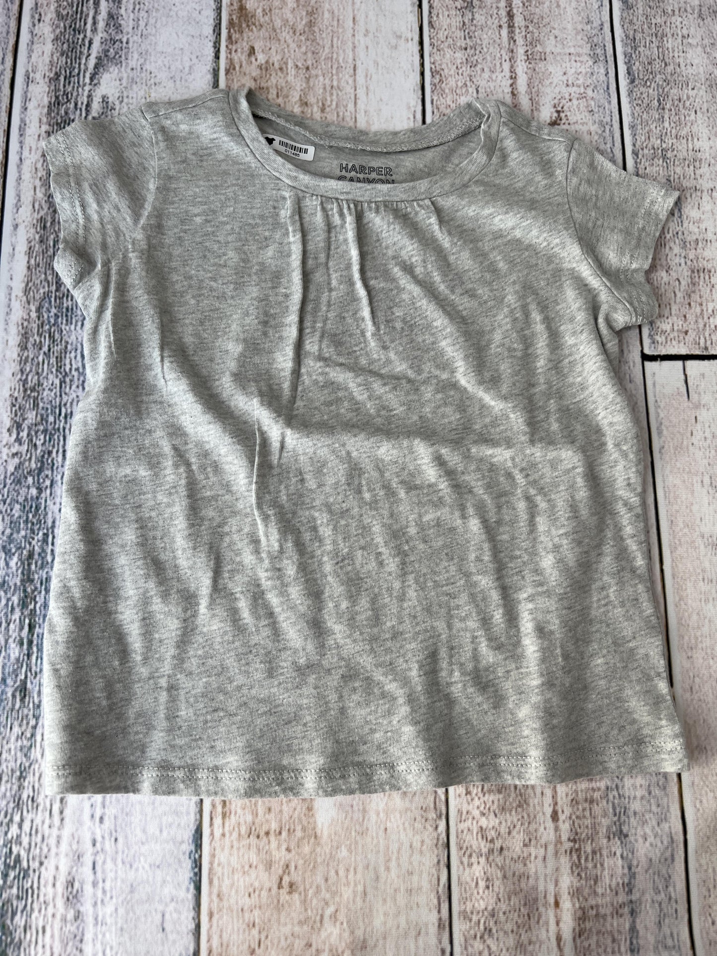 Harper Canyon Girls Grey T-Shirt Size: 3T Grey