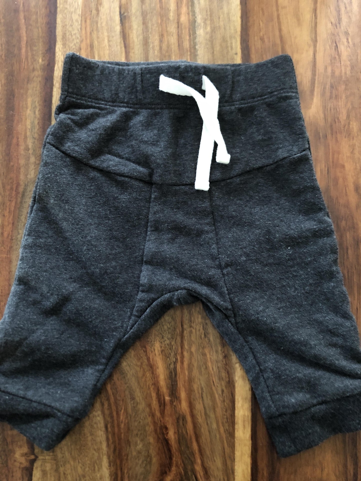 Oliver & Rain Girls Grey Pants Size: 3 months Grey