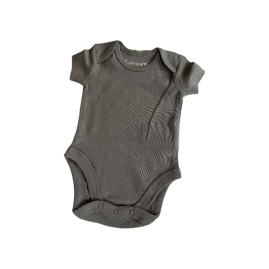 Mac and Moon Unisex Grey Onesie Size: Newborn Grey