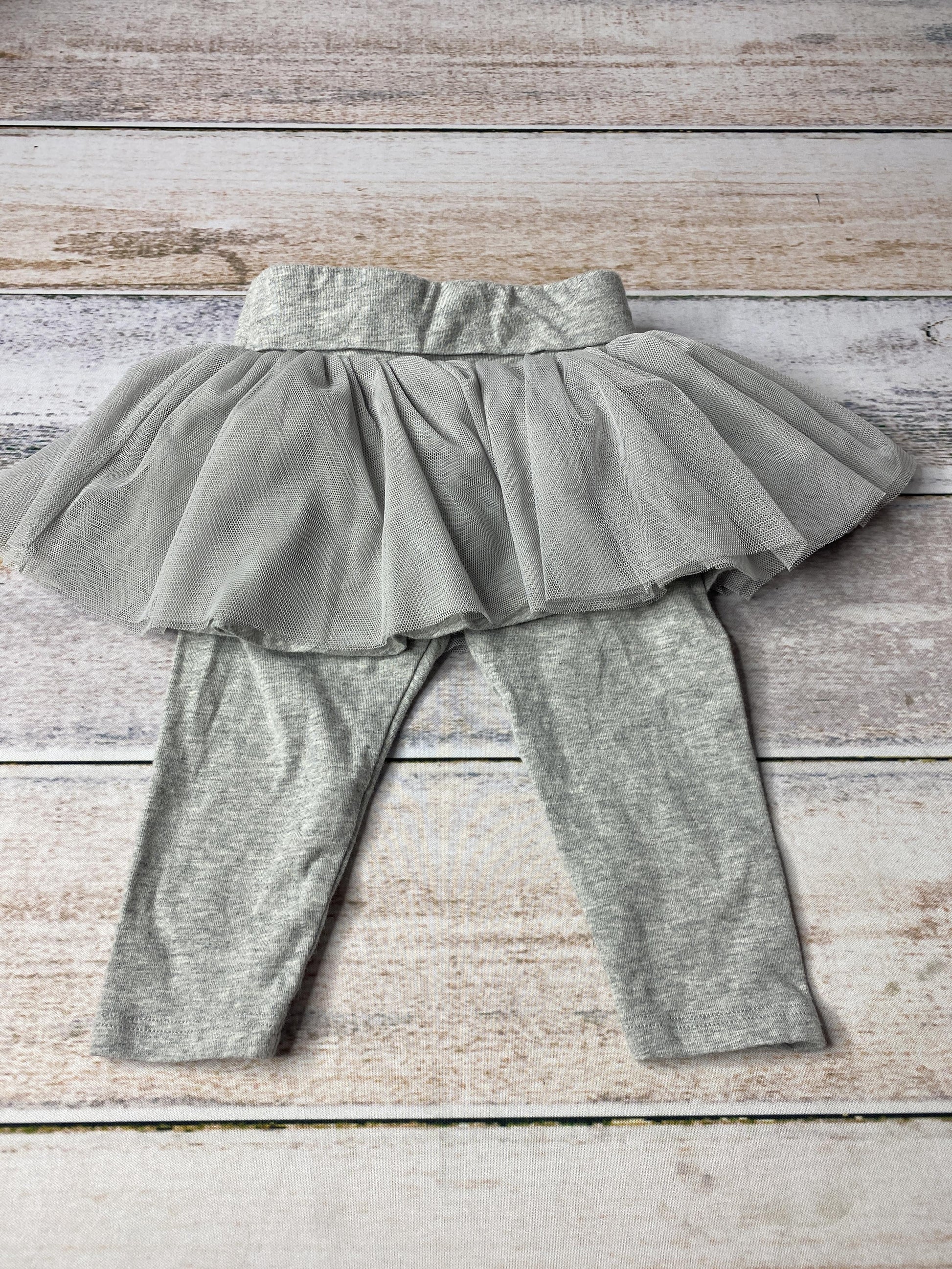 Gap Girls Grey Pants Size: 3-6 months Grey