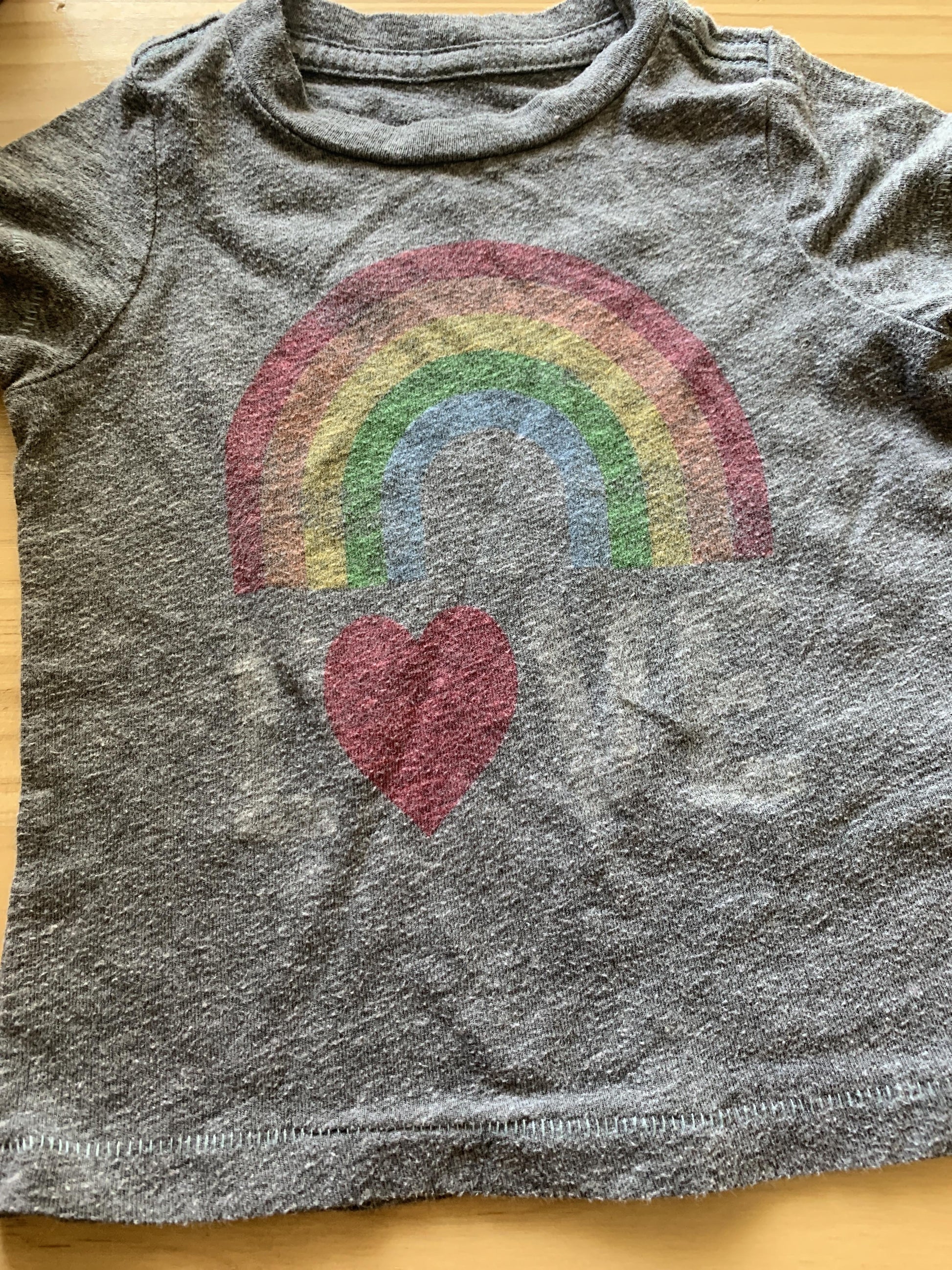 Girls Grey T-Shirt Size: 6-12 months Grey