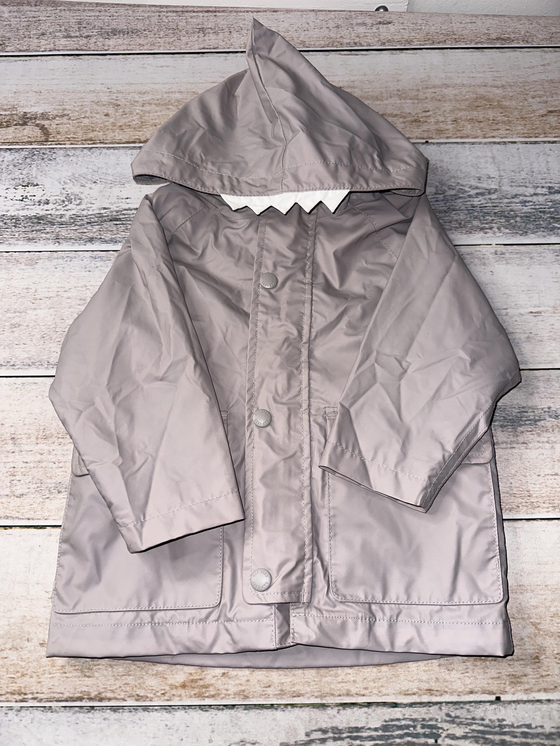 Gap Boys Grey Rain Coat Size: 12-18 months Grey