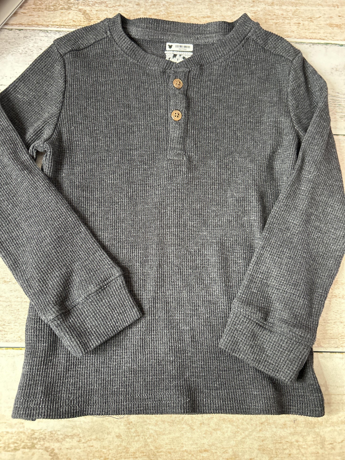 Unisex Grey Long Sleeve Shirt Size: 4T Grey