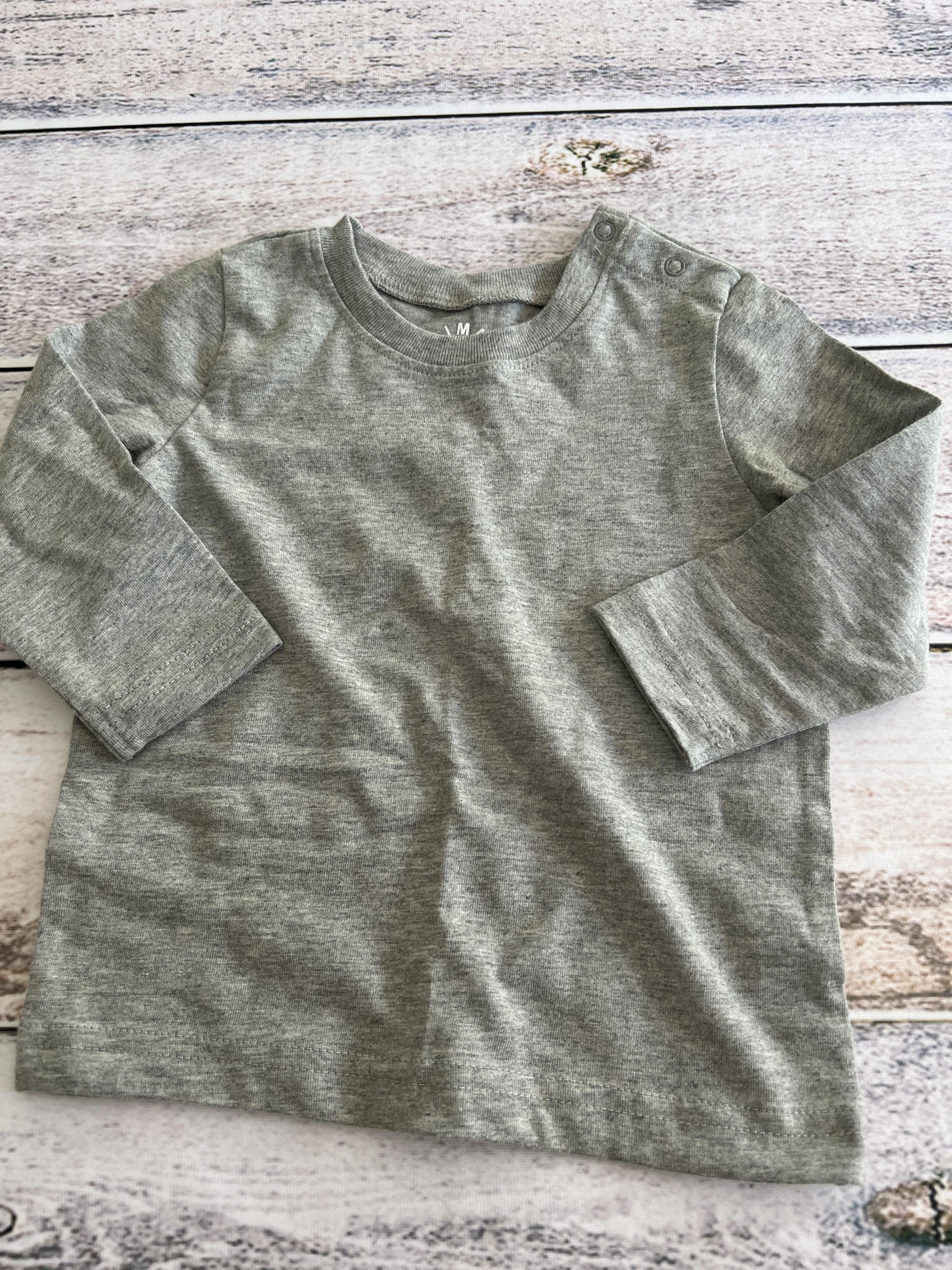 Primary Boys Grey Long Sleeve Shirt Size: 6-12 months Grey