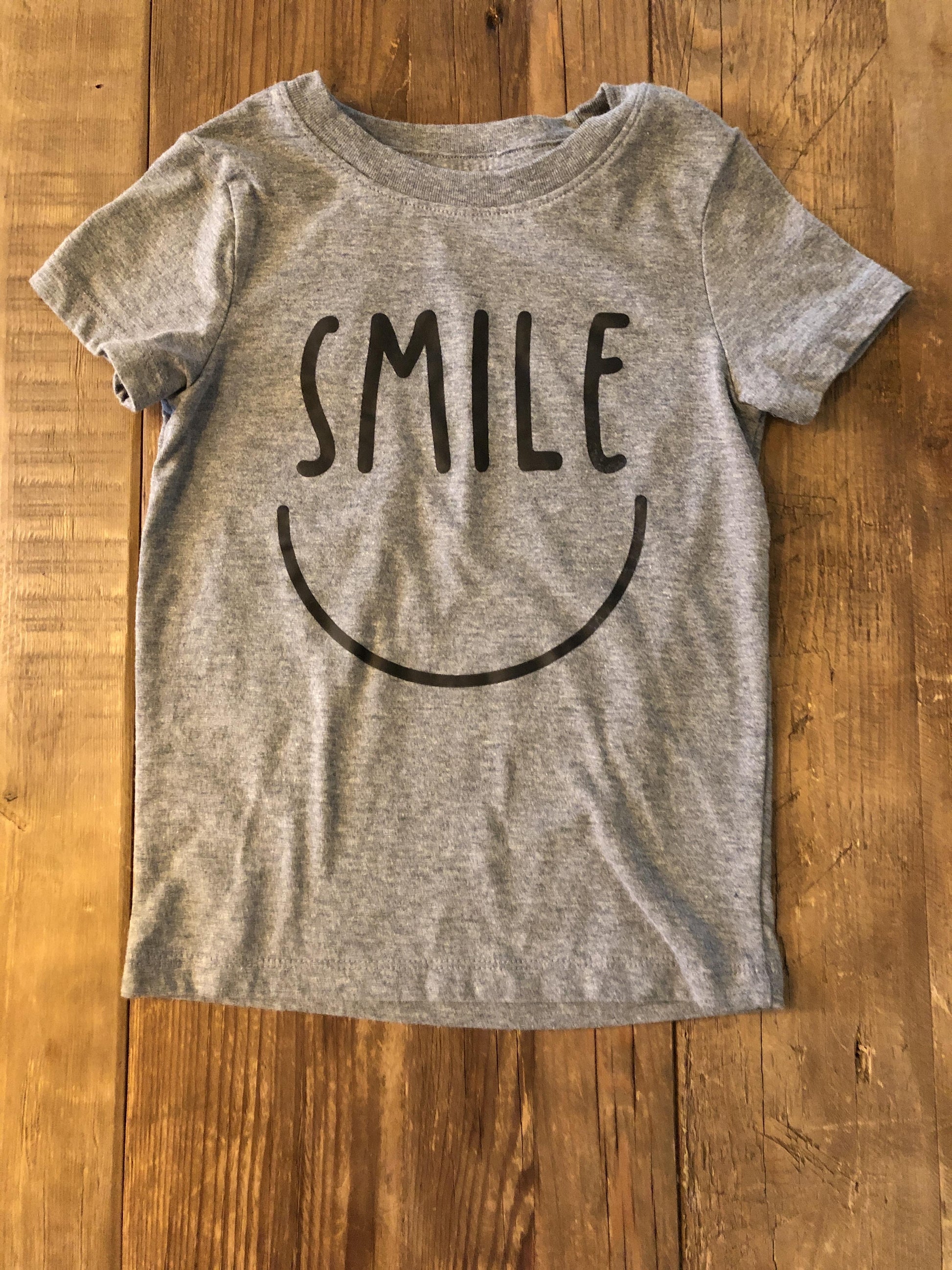 Cat & Jack Boys Grey T-Shirt Size: 2T Grey