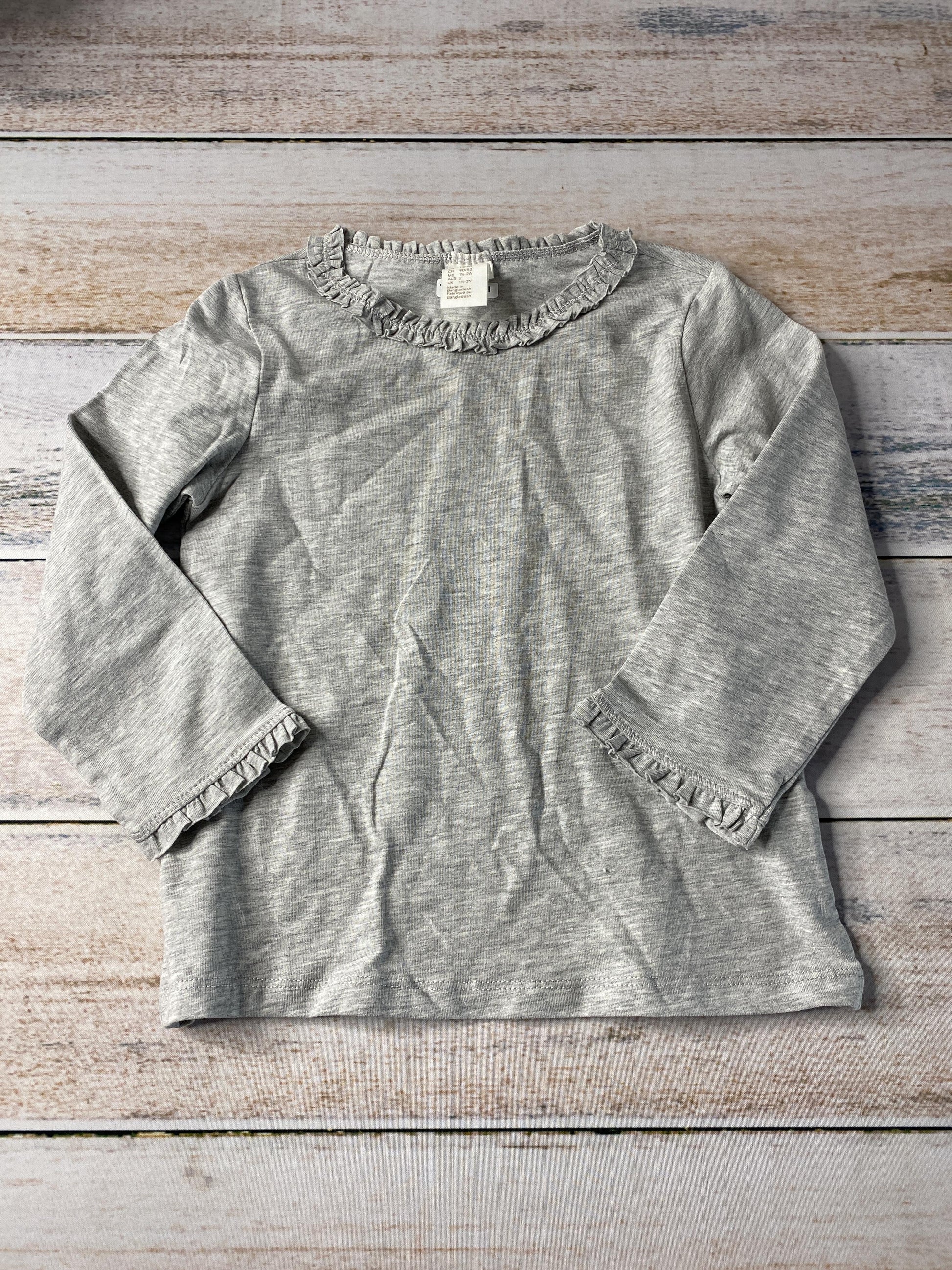 H&M Unisex Grey Shirt Size: 2 years Grey