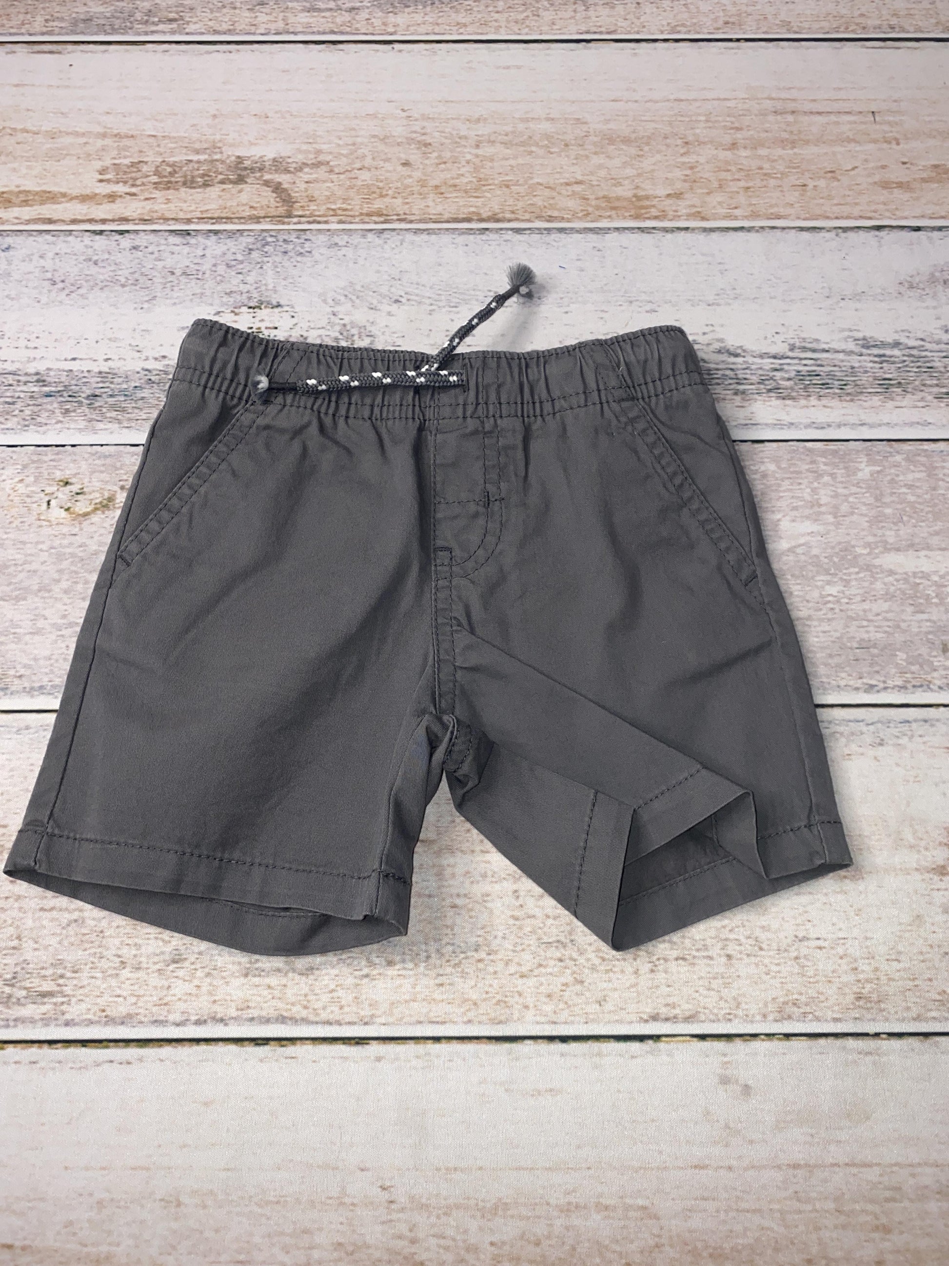 Cat & Jack Boys Grey Shorts Size: 18 months Grey