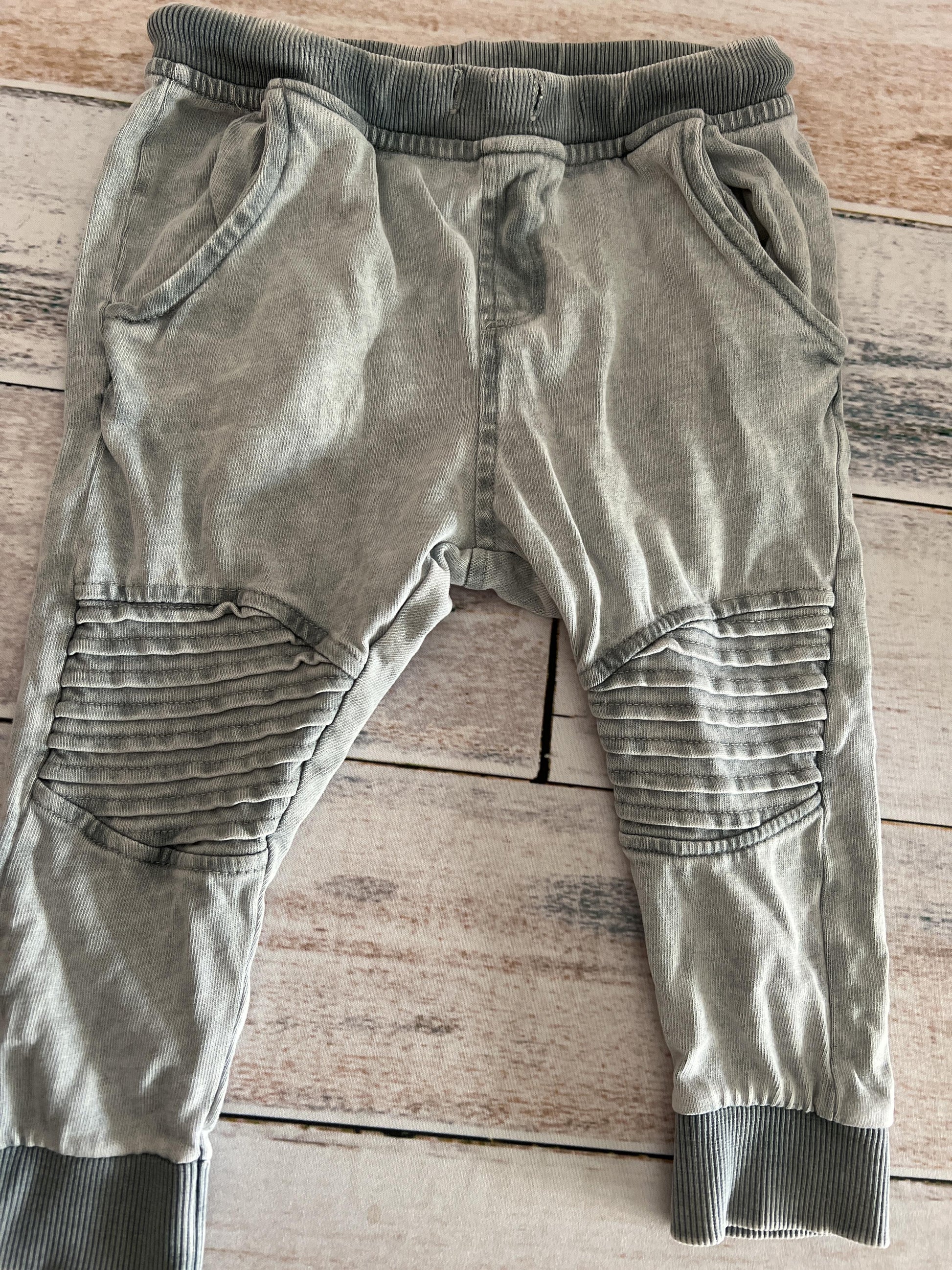 Zara Boys Grey Pants Size: 2T Grey
