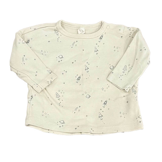 Quincy Mae Boys Ivory | Gray Rockets Long Sleeve Shirt Size: 3-6 Months