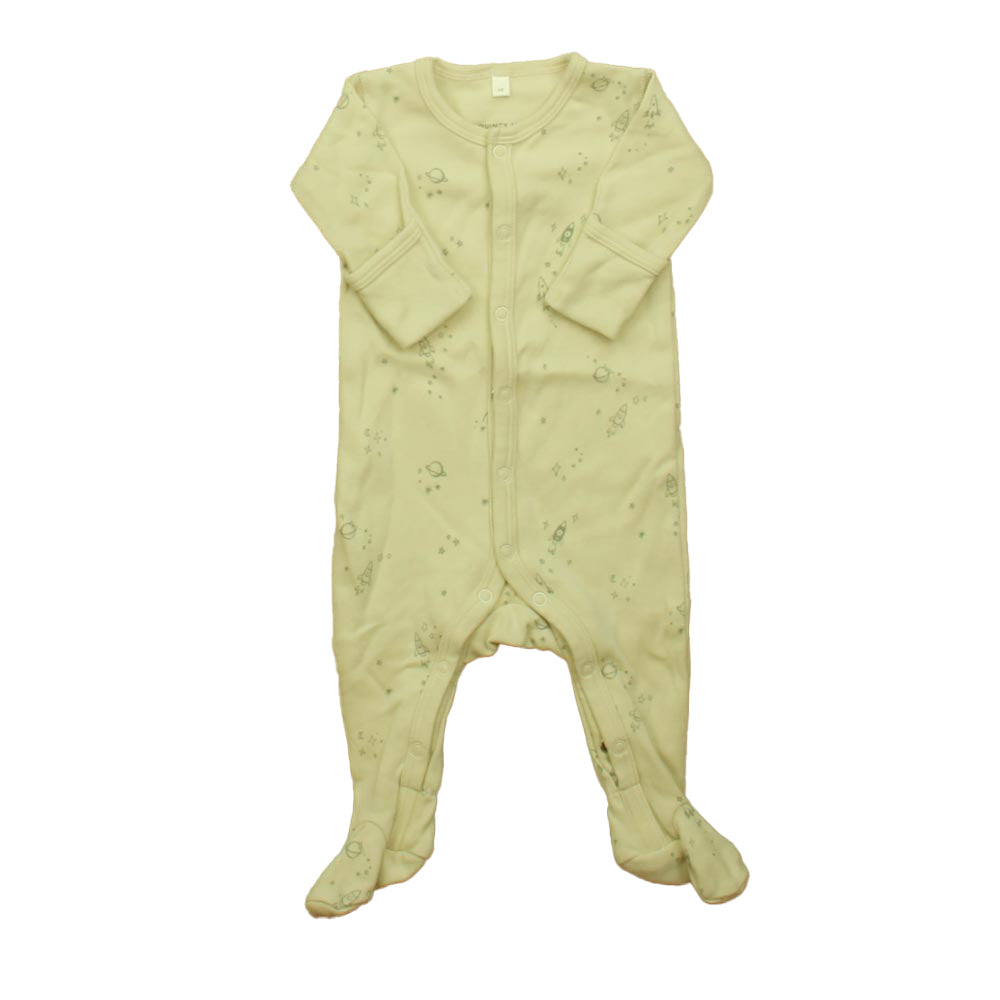 Quincy Mae Unisex Ivory Rockets 1-piece footed Pajamas Size: Newborn Ivory Rockets