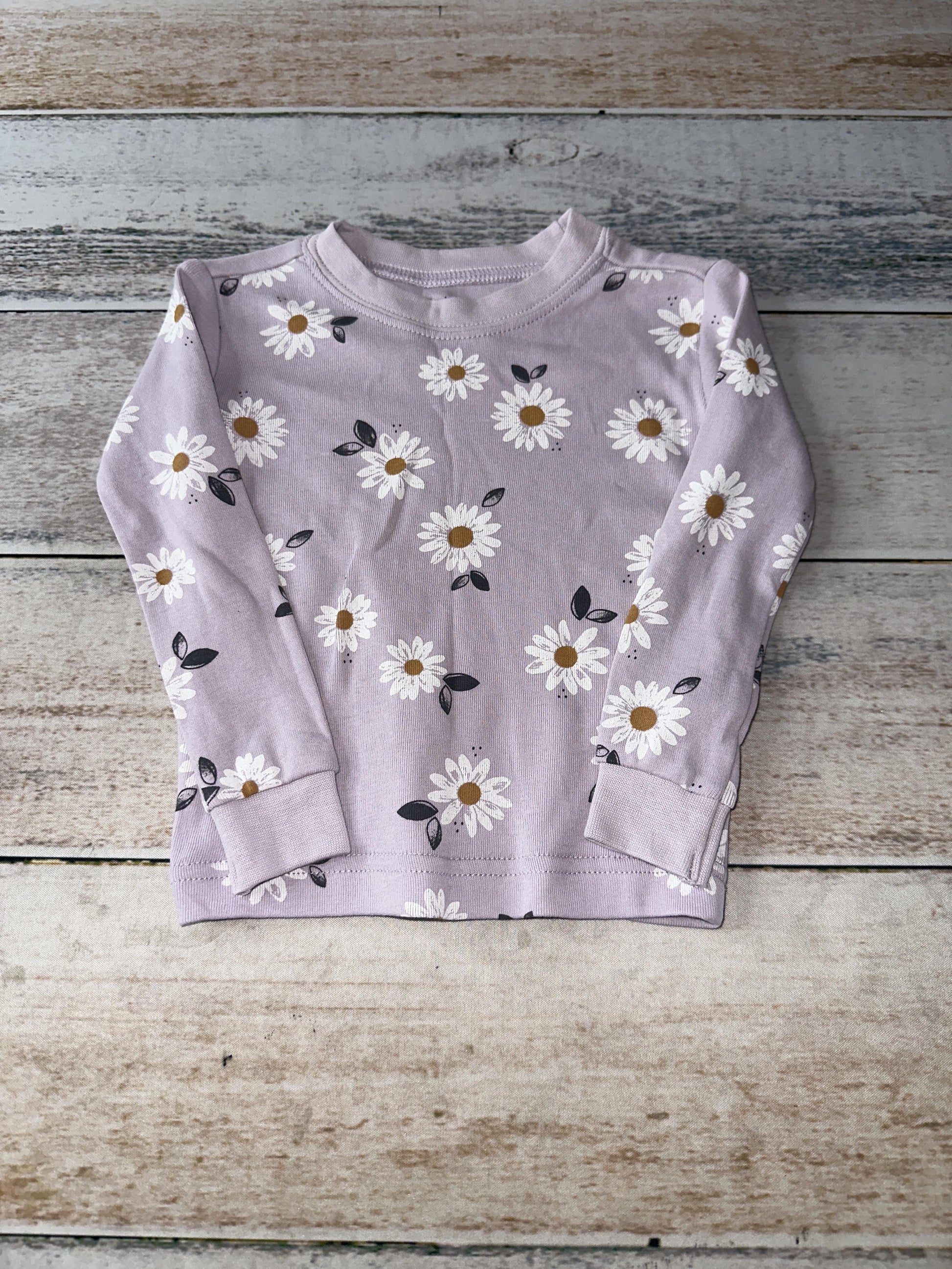 Petit Lemi Girls Lavender | Flowers Pajamas Size: 12 months Lavender | Flowers