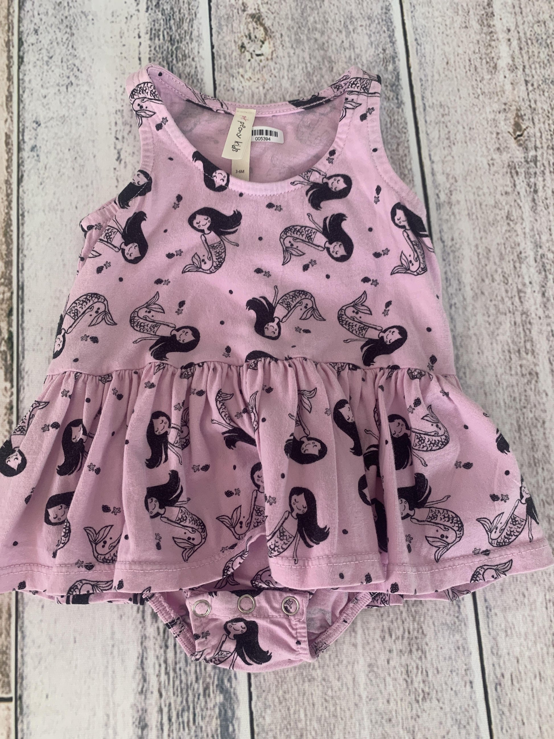 Pink Peony Kids Girls Lavender | Pattern Romper Size: 3-6 months Lavender | Pattern