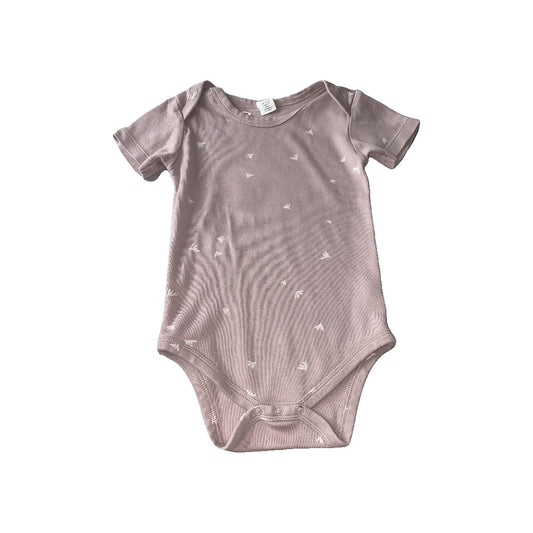 Colored Organics Girls Lavender | White | Pattern Onesie Size: 18-24 months Lavender | White | Pattern