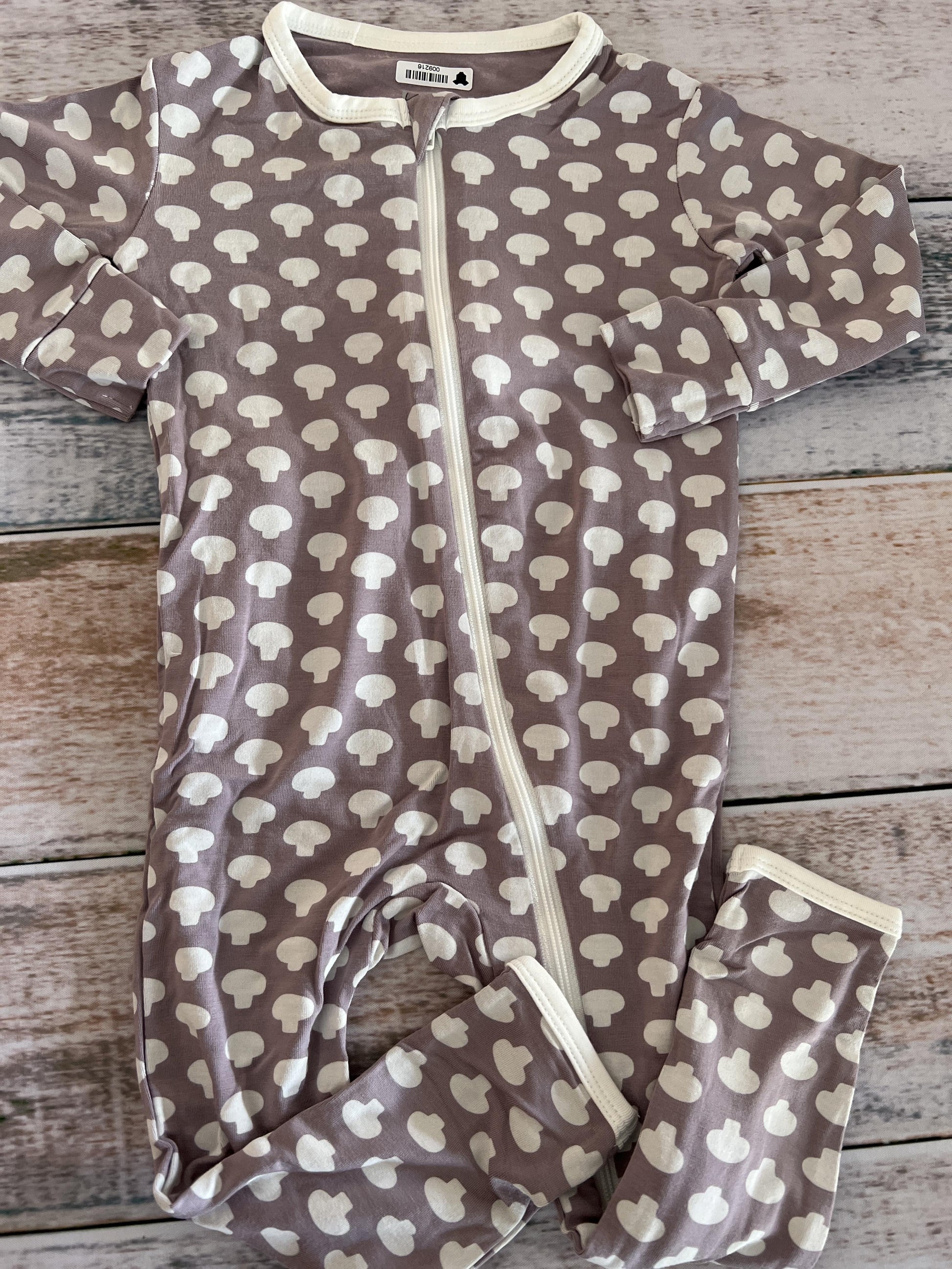 KicKee Pants Girls Lavender | White | Pattern Long Sleeve Outfit Size: 12-18 months Lavender | White | Pattern