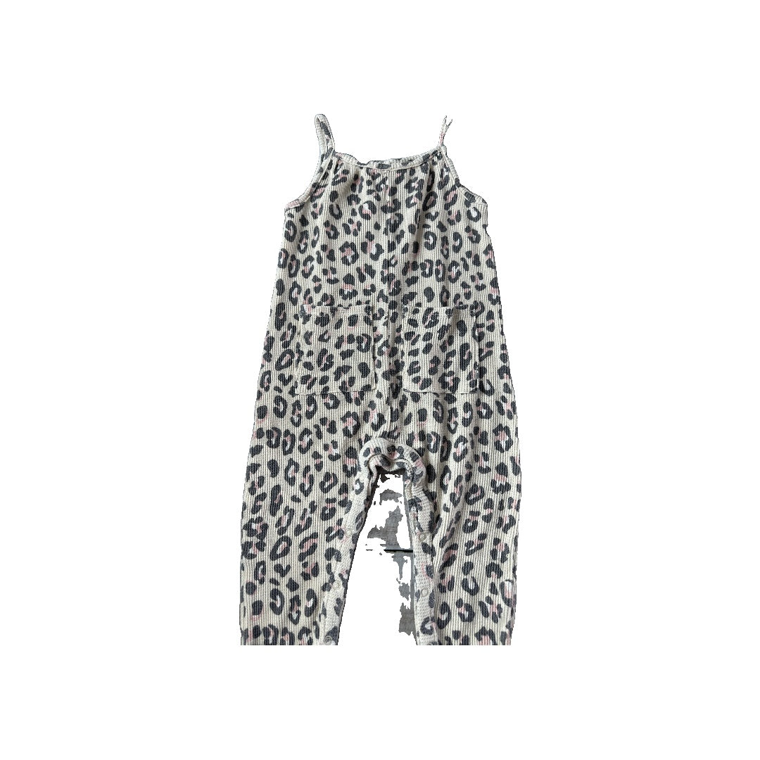 Grayson Collective Unisex Leopard print Romper Size: 18 months Leopard print