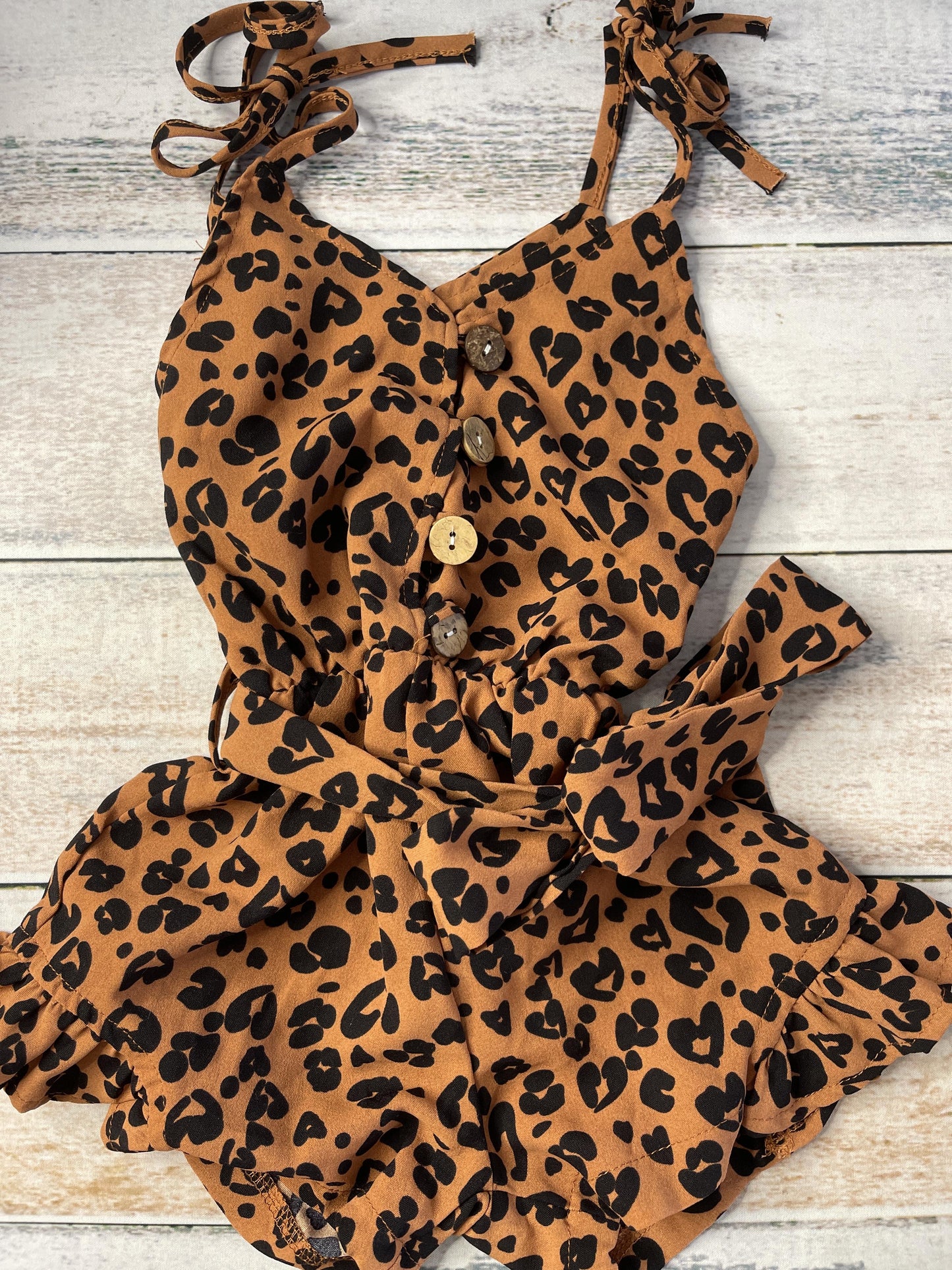 Girls Leopard print Romper Size: 24 months Leopard print
